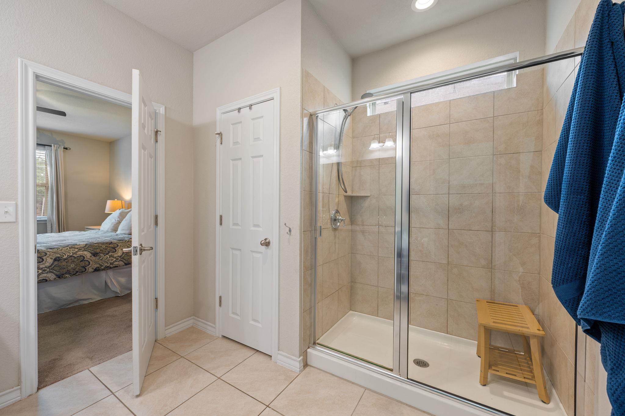 409 Limestone Rd, Liberty Hill, TX 78642