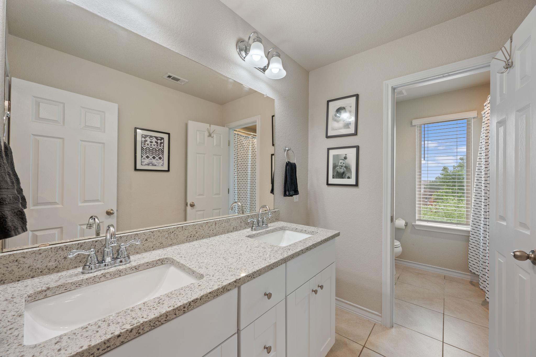 409 Limestone Rd, Liberty Hill, TX 78642