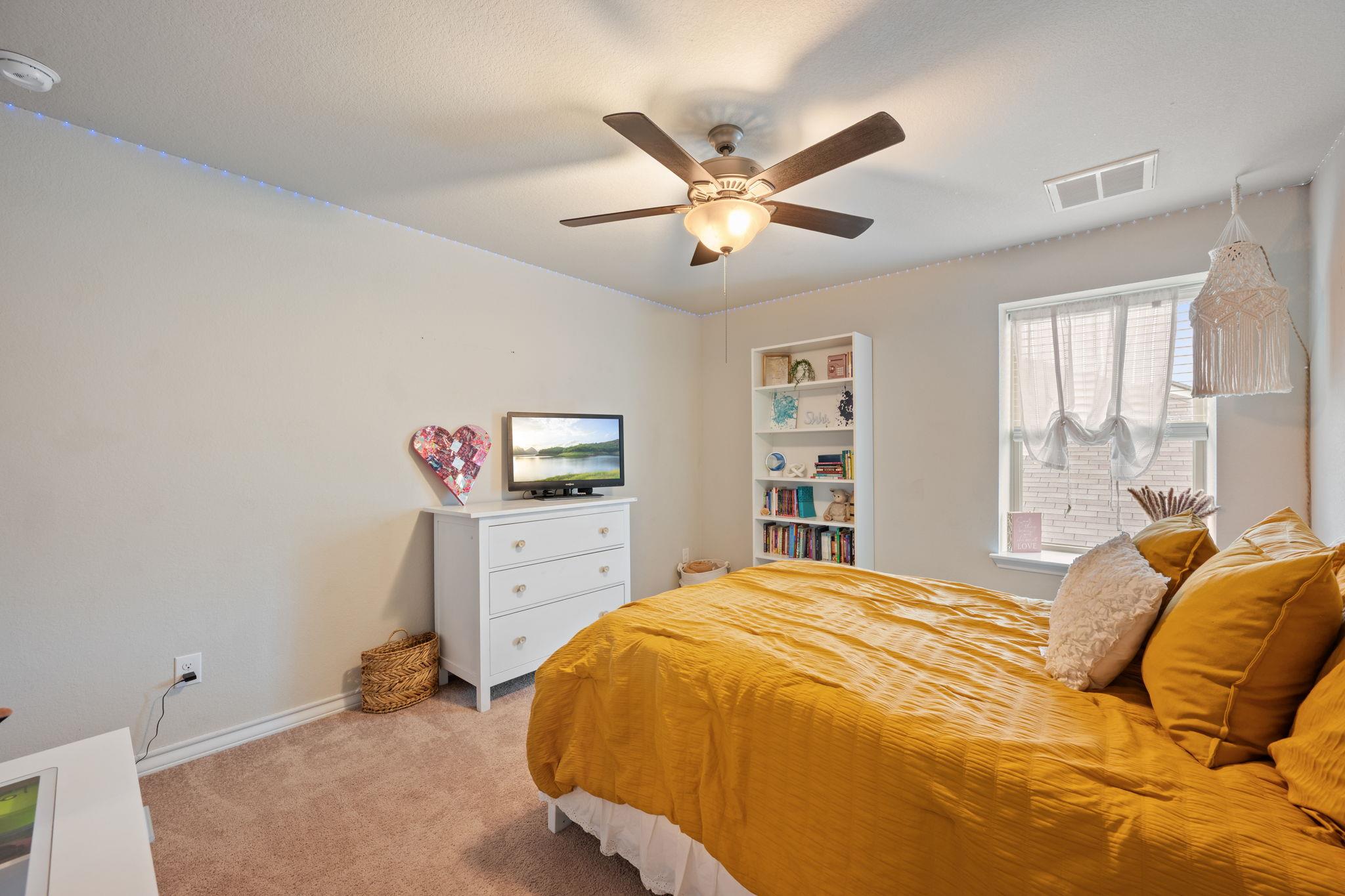 409 Limestone Rd, Liberty Hill, TX 78642