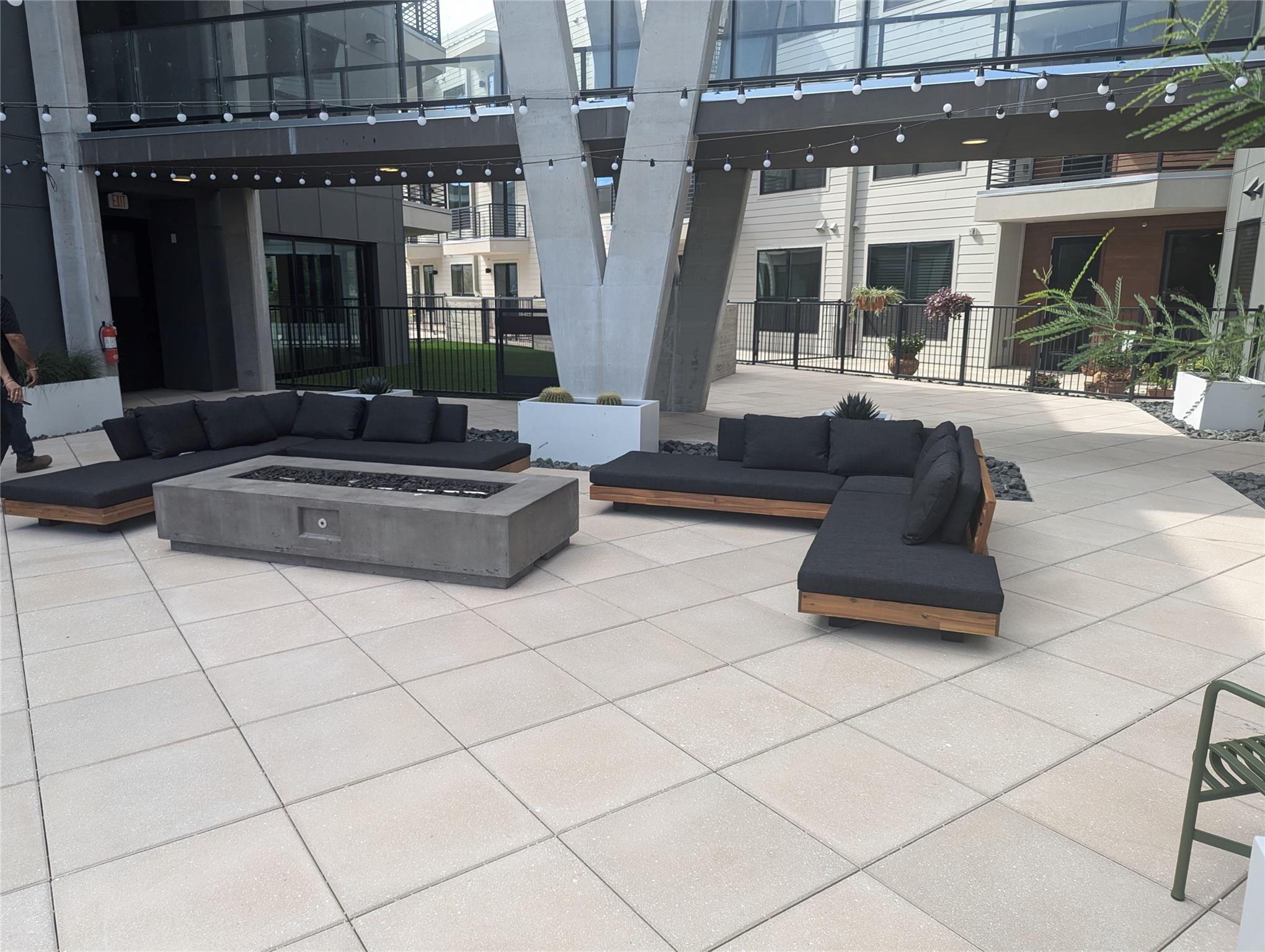 1701 Simond Ave # 216, Austin, TX 78723