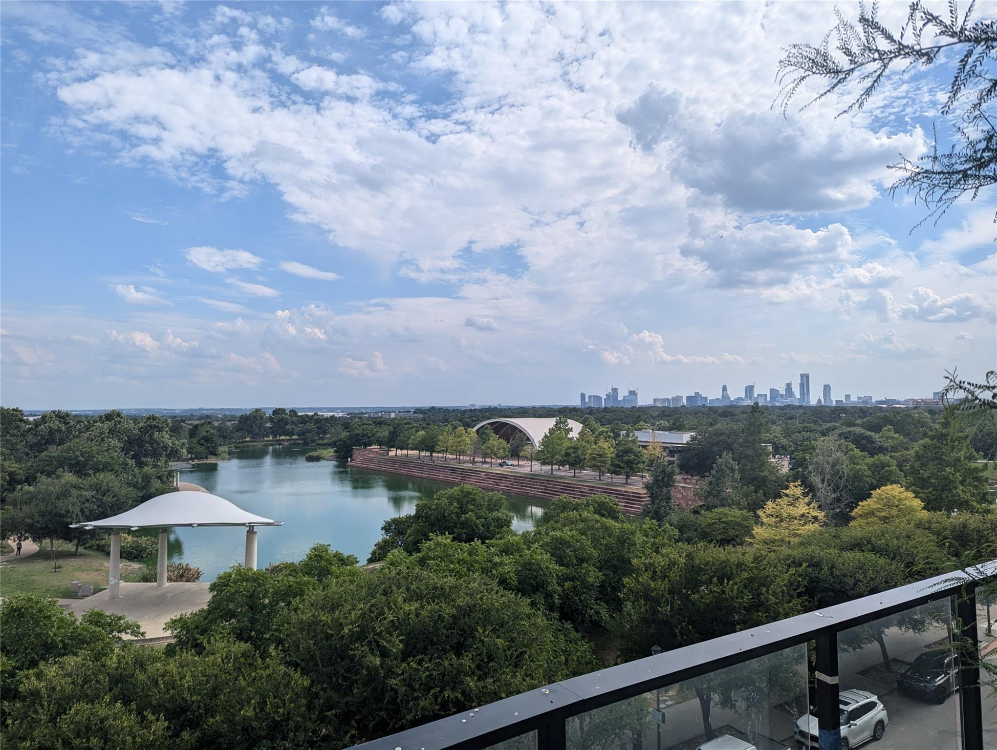 1701 Simond Ave # 216, Austin, TX 78723