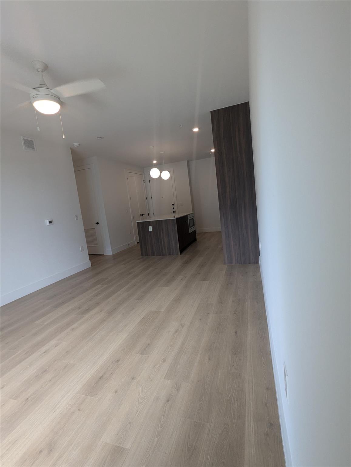 1701 Simond Ave # 216, Austin, TX 78723
