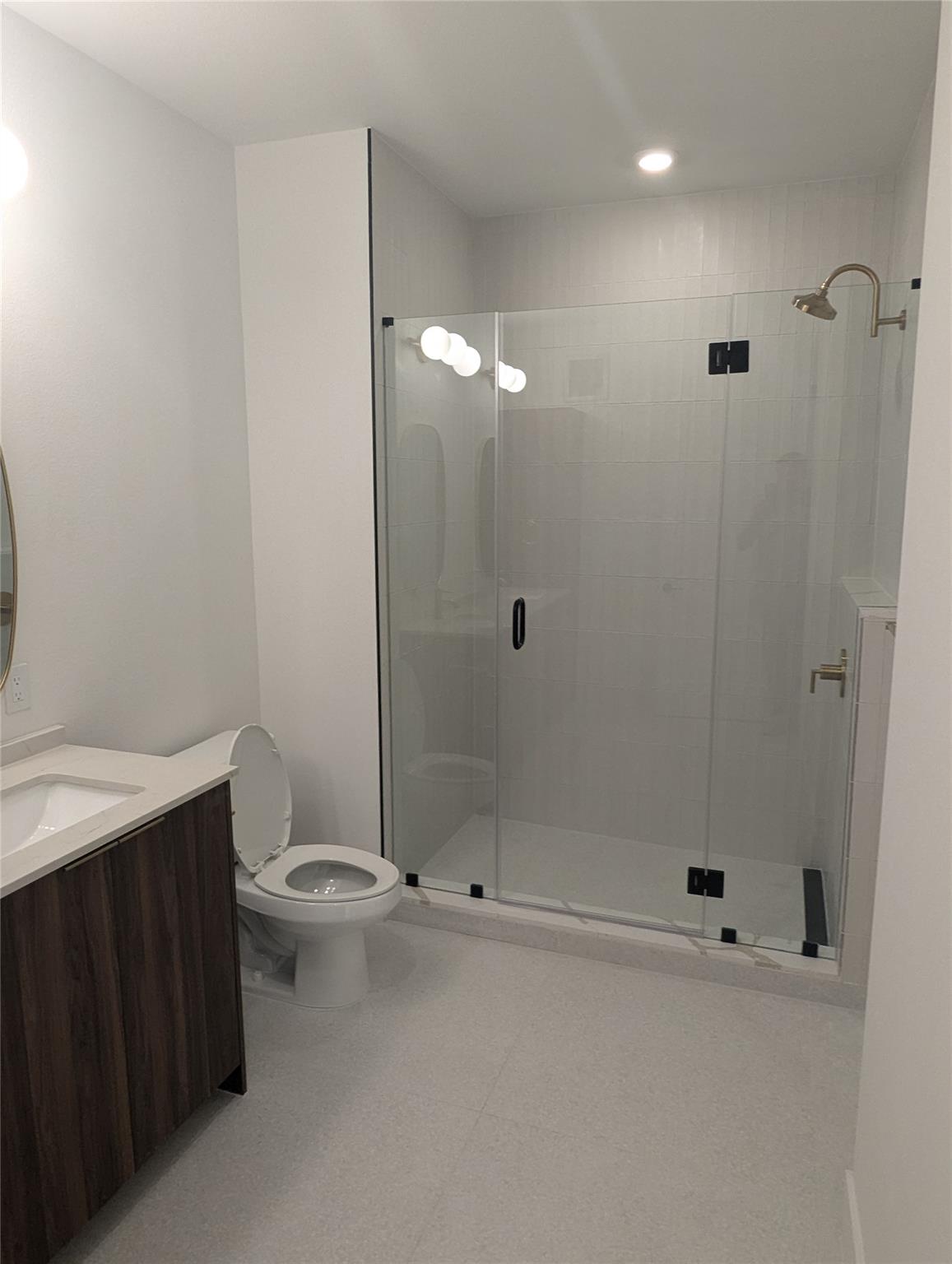 1701 Simond Ave # 216, Austin, TX 78723