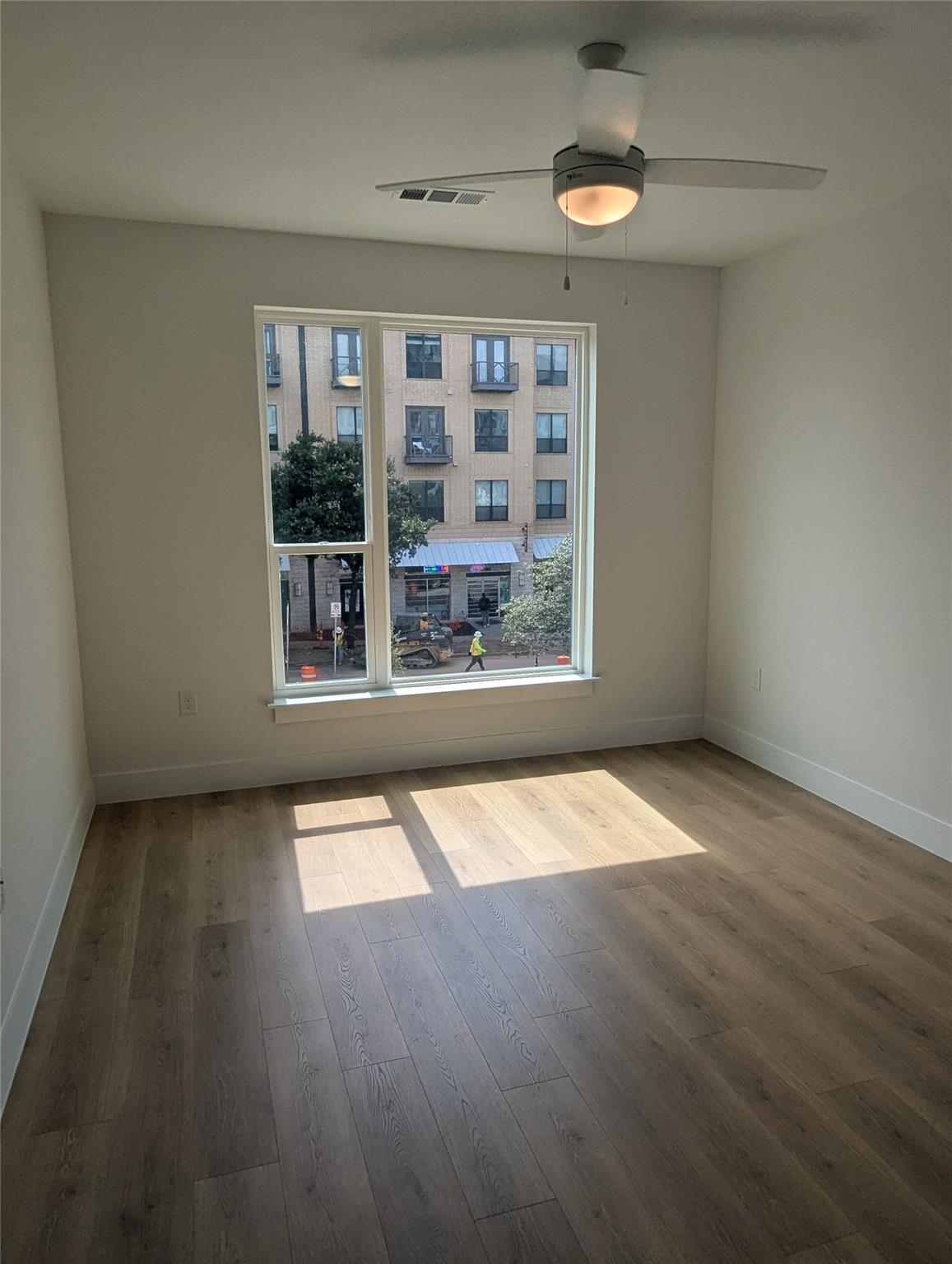 1701 Simond Ave # 216, Austin, TX 78723