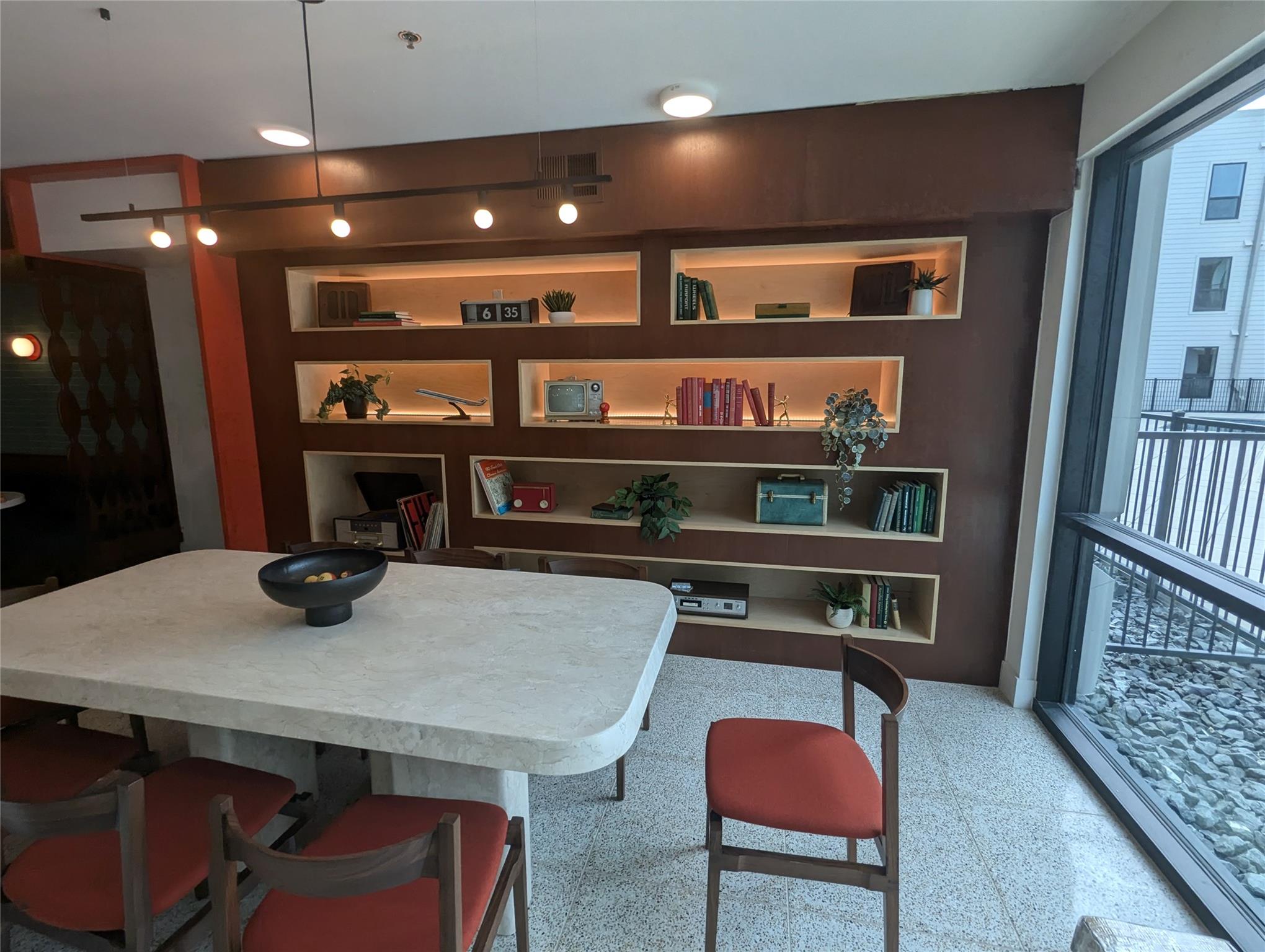 1701 Simond Ave # 216, Austin, TX 78723