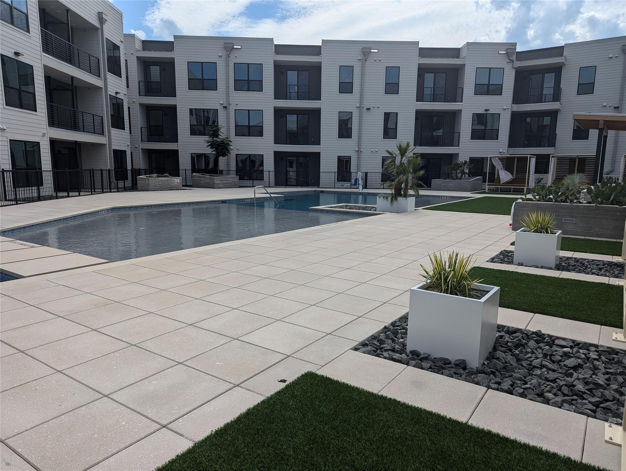1701 Simond Ave # 216, Austin, TX 78723