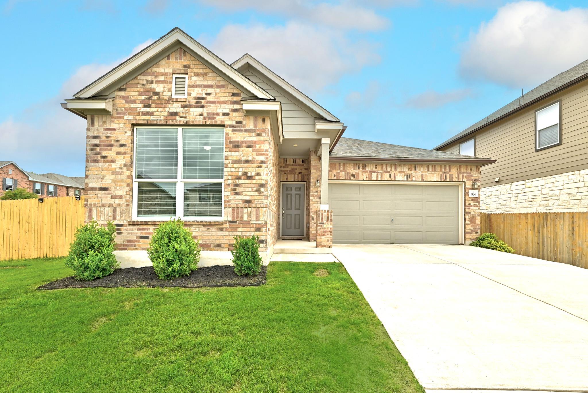 501 Ayinger Ln, Austin, TX 78728