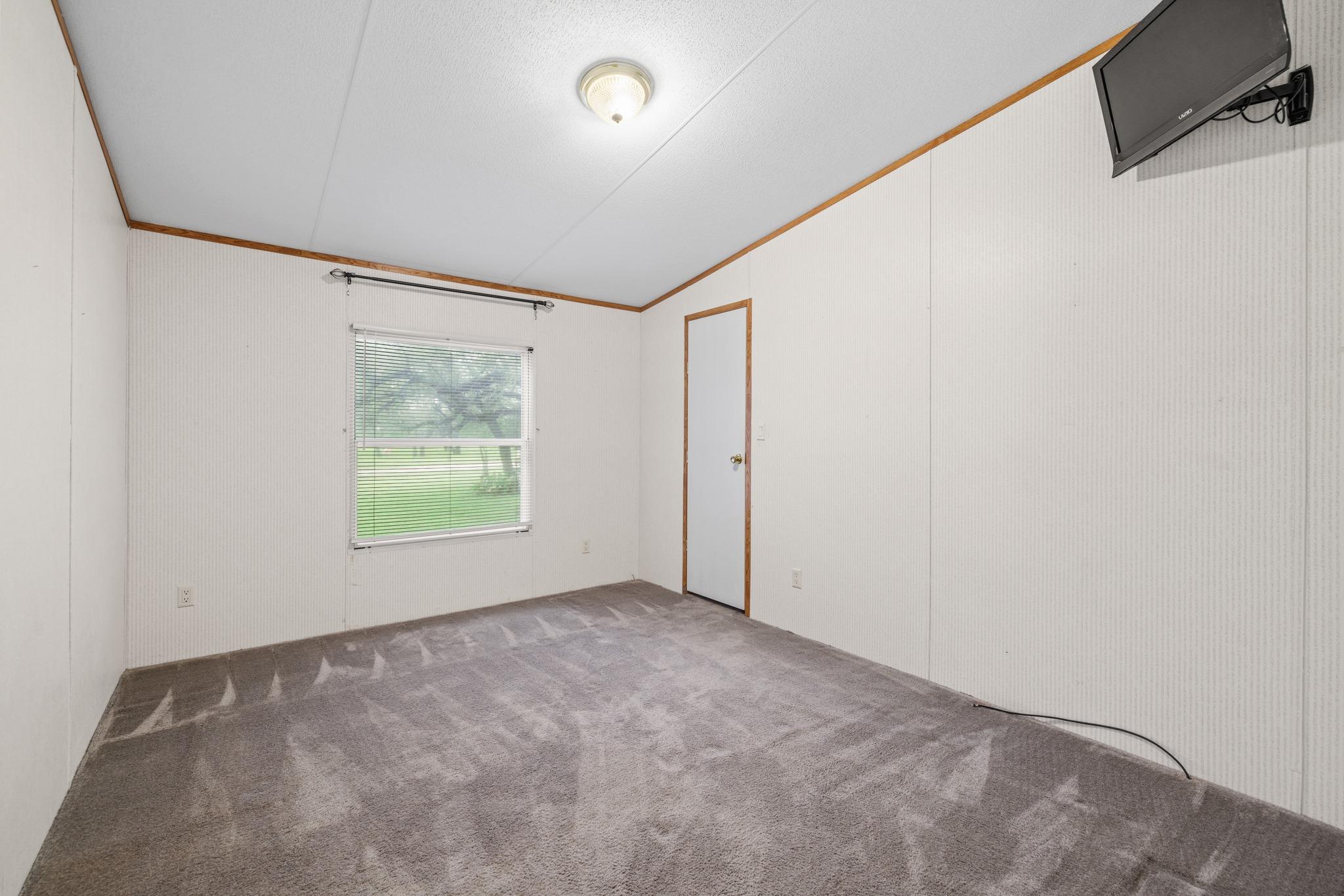 1210 Thousand Oaks Trl, Liberty Hill, TX 78642