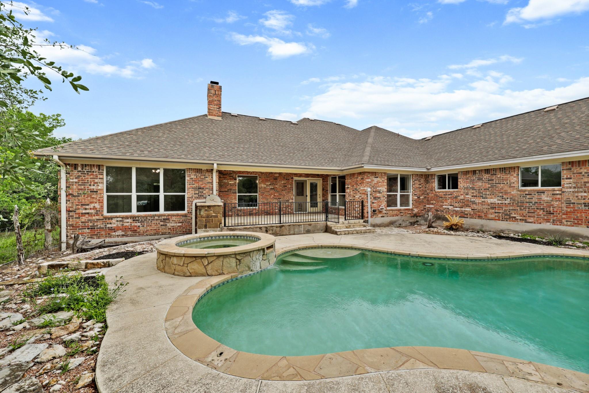 12101 Hanging Valley Dr, Austin, TX 78726