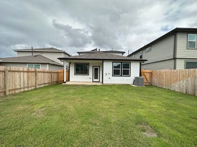 545 Wilshire Rd, San Marcos, TX 78666