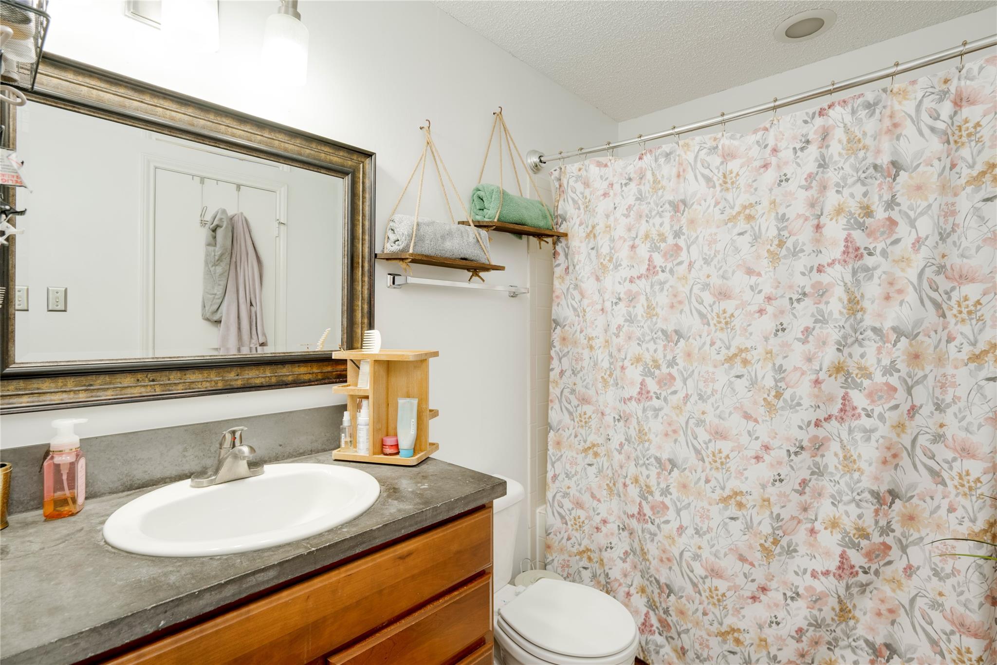 1211 Gingerlily Cv, Austin, TX 78745