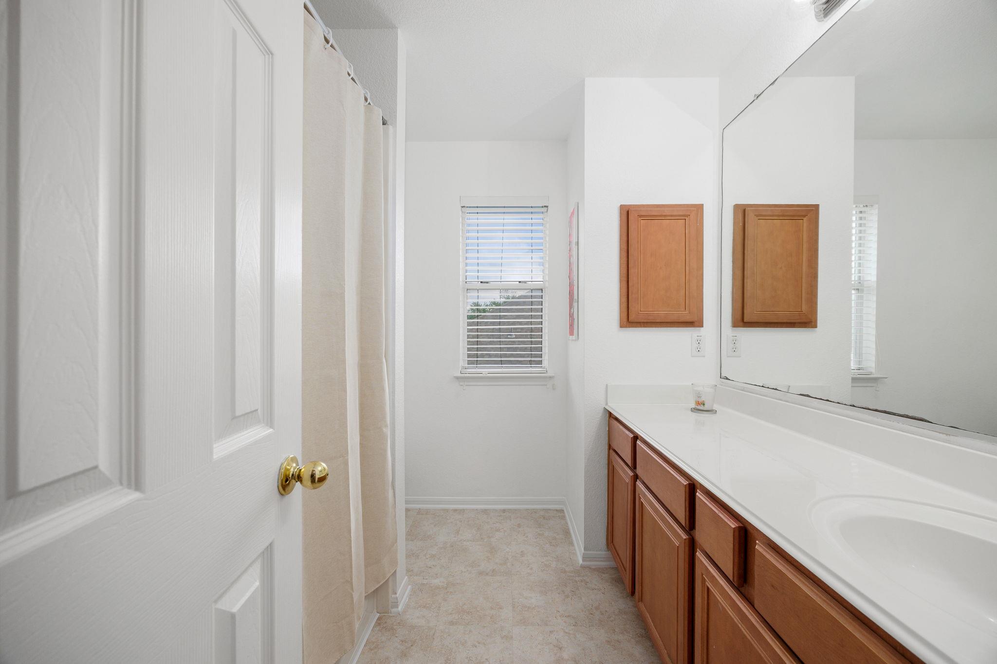 600 Stevenage Dr, Pflugerville, TX 78660