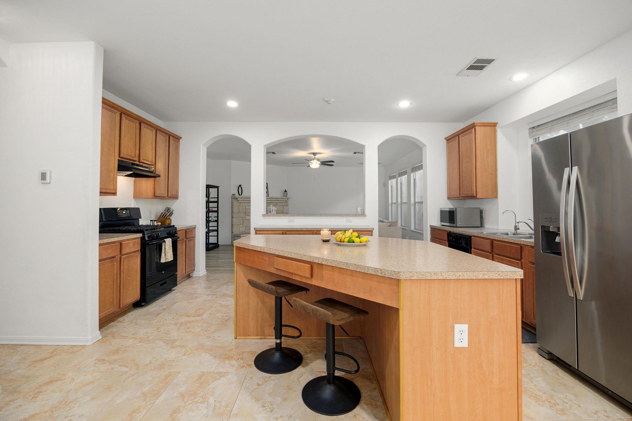 600 Stevenage Dr, Pflugerville, TX 78660