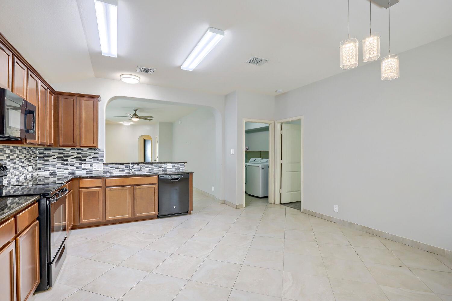 12307 Waterford Run Way, Manor, TX 78653