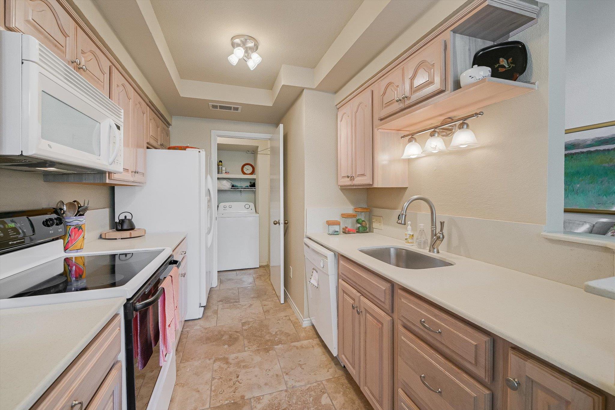 8200 Neely Dr # 242, Austin, TX 78759