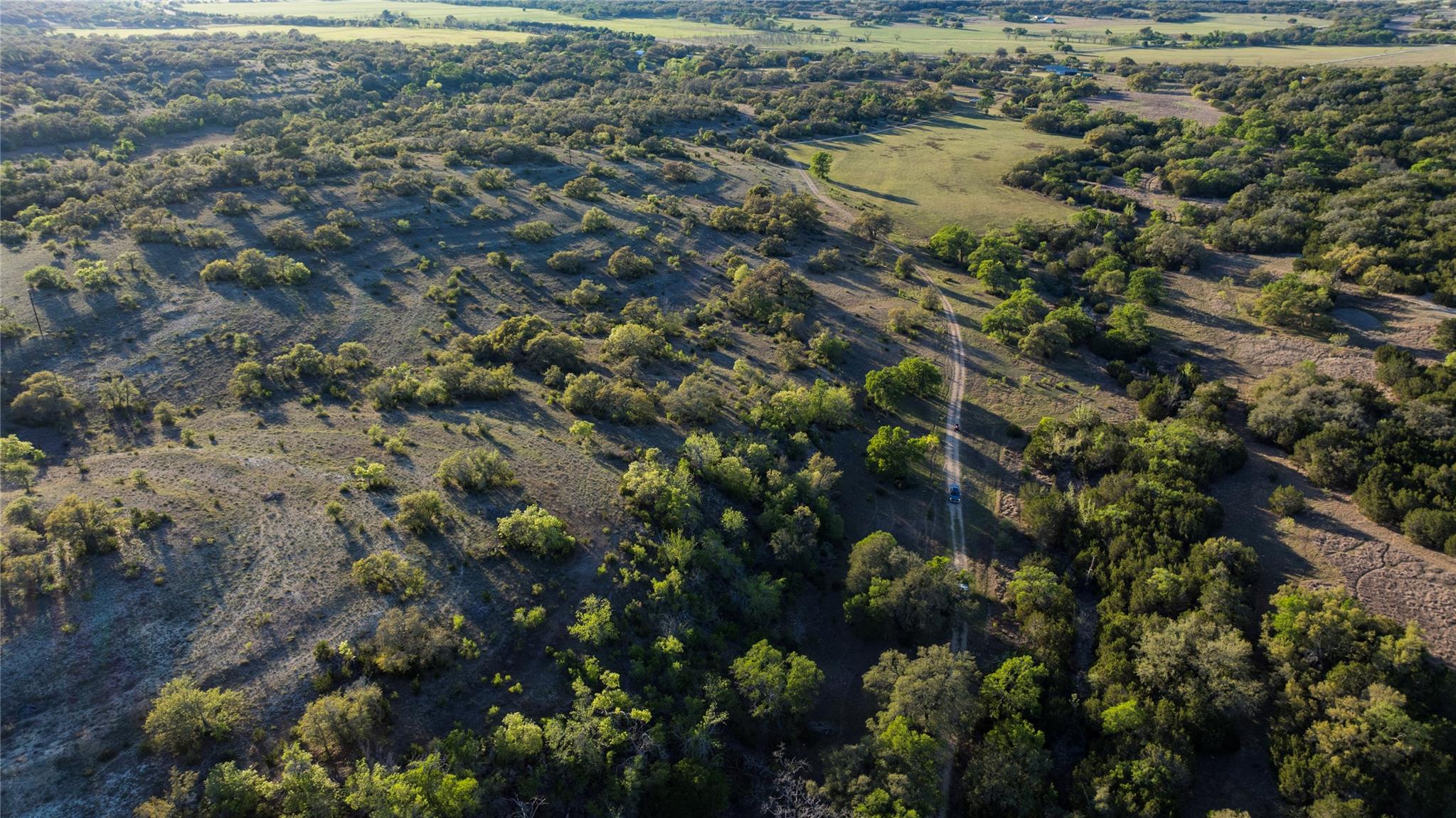 157 Chick Ranch Loop, Blanco, TX 78606