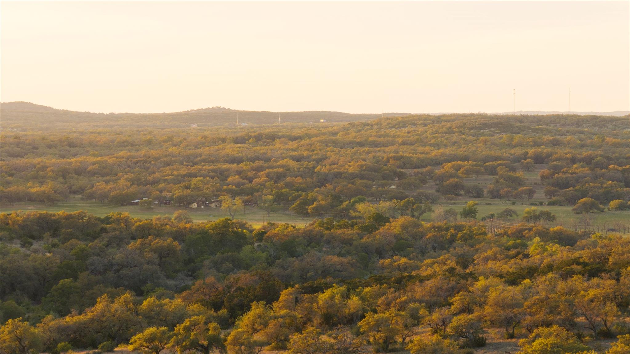 157 Chick Ranch Loop, Blanco, TX 78606