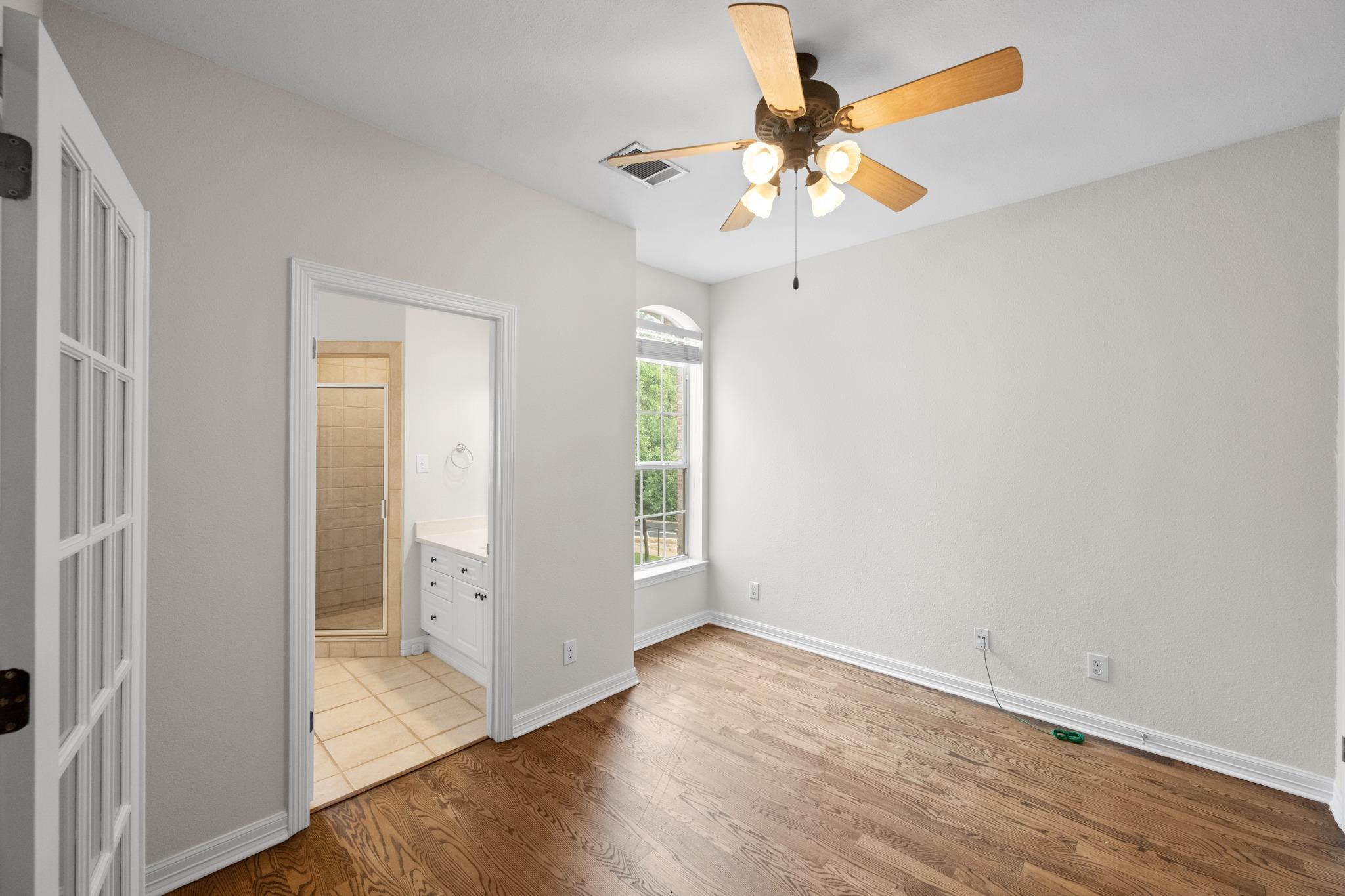 1701 Spyglass Dr # 10, Austin, TX 78746