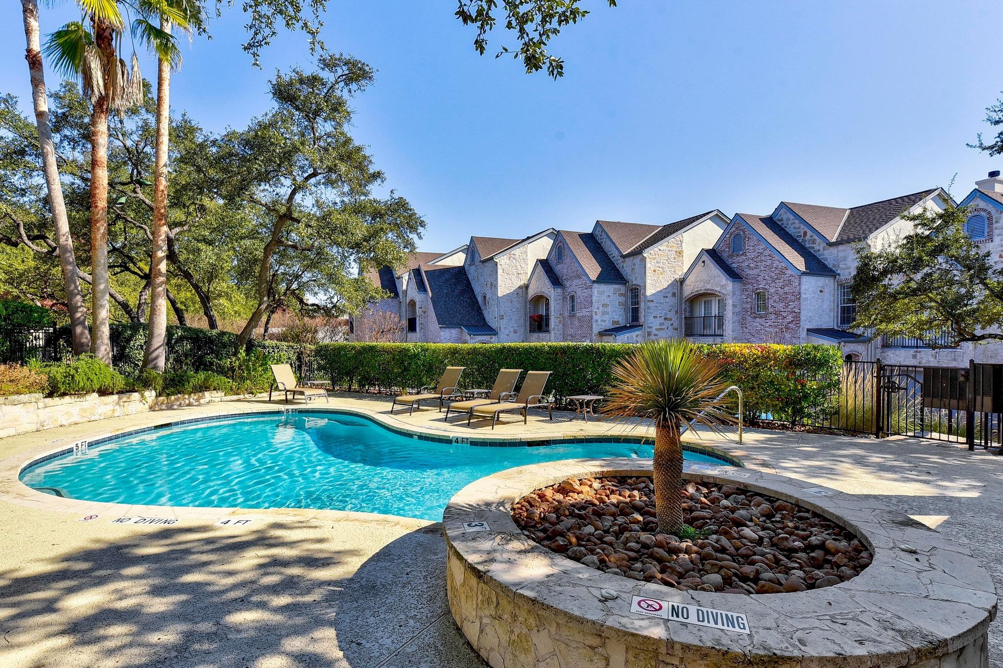 1701 Spyglass Dr # 10, Austin, TX 78746