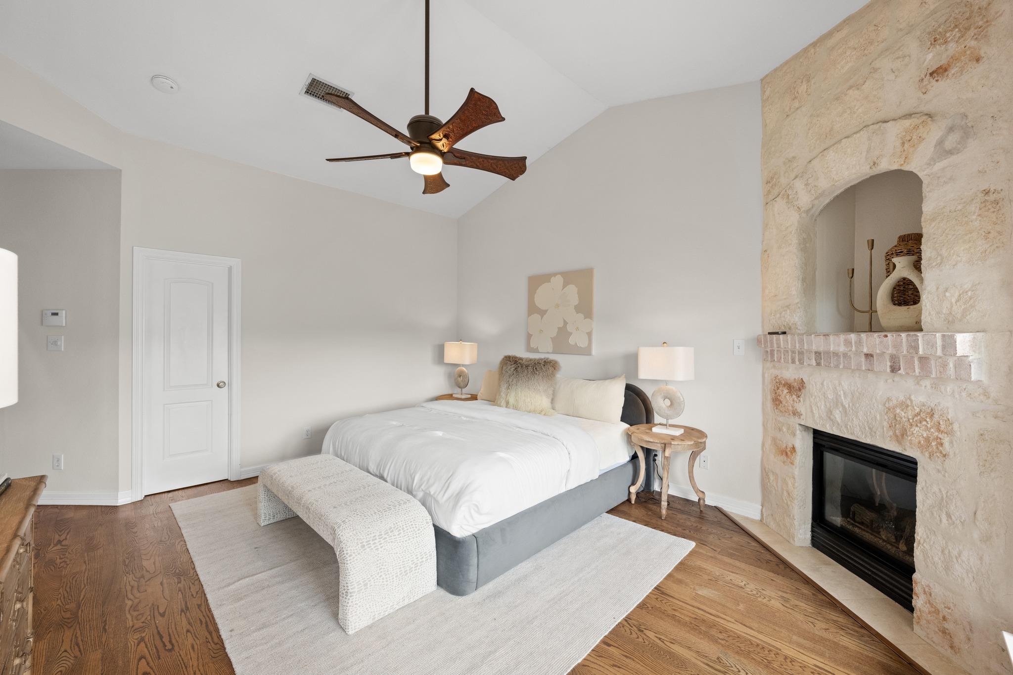 1701 Spyglass Dr # 10, Austin, TX 78746