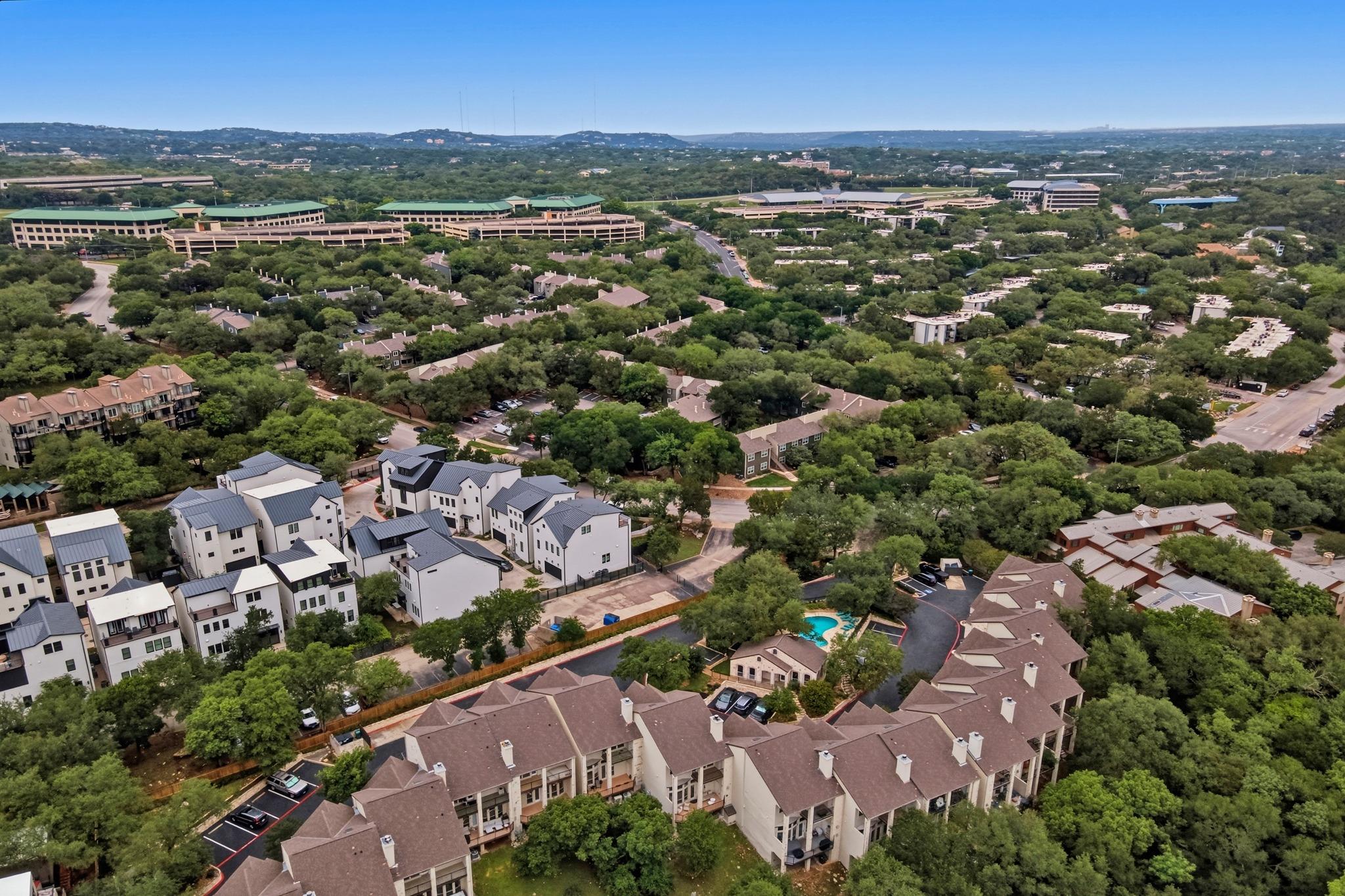 1701 Spyglass Dr # 10, Austin, TX 78746