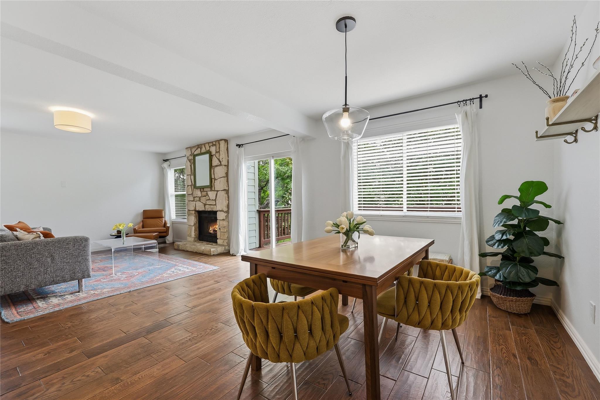 8502 Hanbridge Ln, Austin, TX 78736