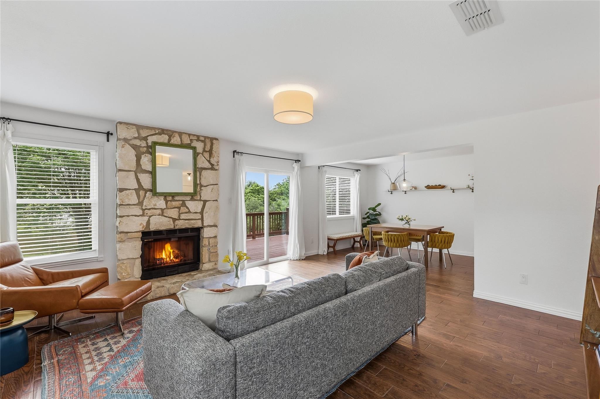 8502 Hanbridge Ln, Austin, TX 78736