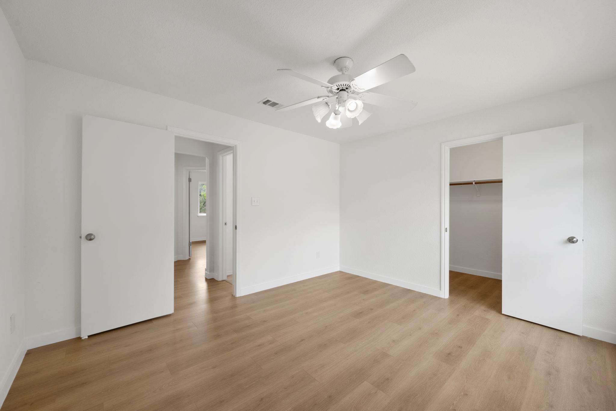 1004 HUGHMONT Dr, Pflugerville, TX 78660