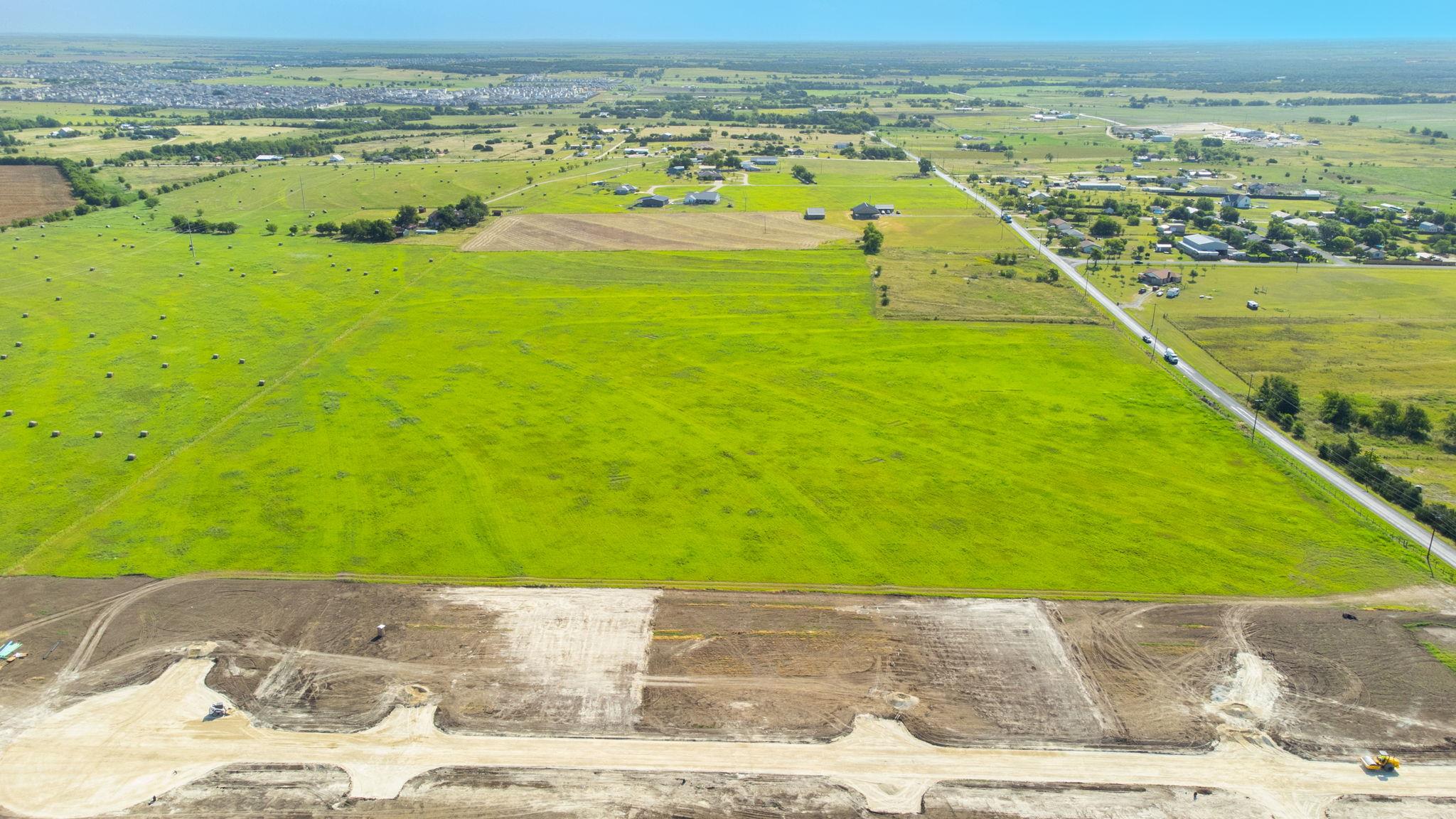 1499 County Road 311 Dr, Jarrell, TX 76537