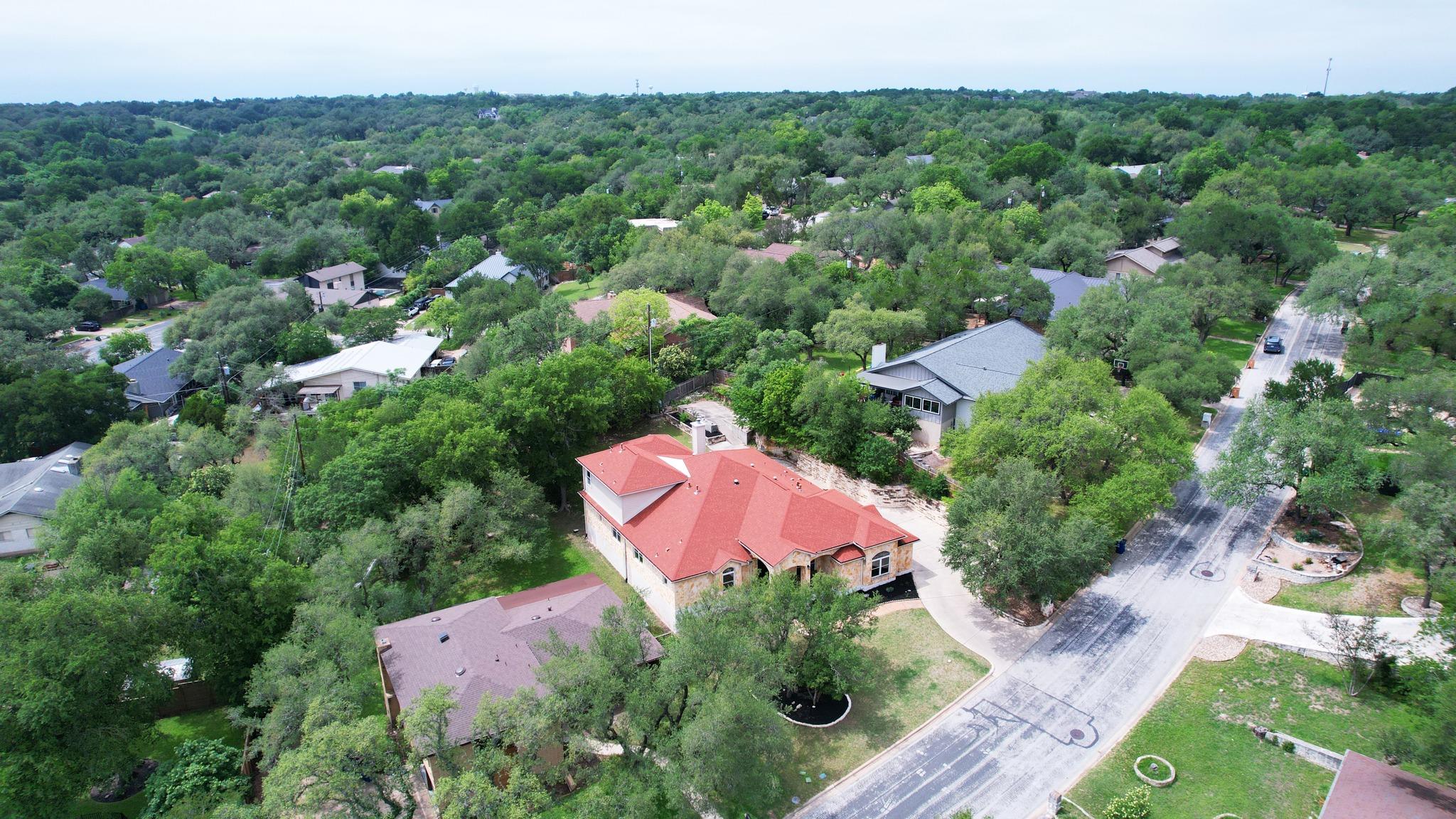 9402 Springwood Dr, Austin, TX 78750