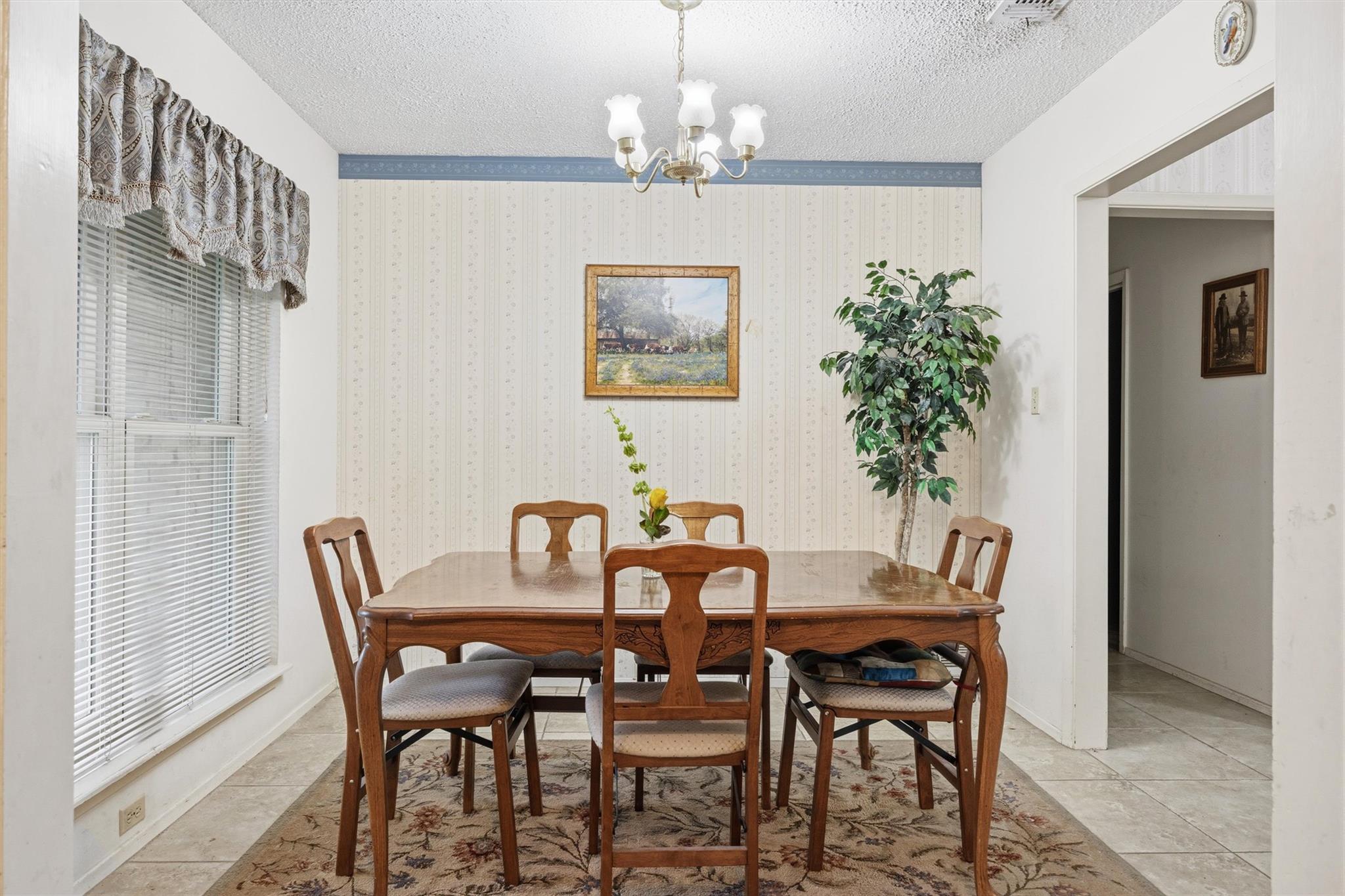 5813 Gateshead Dr, Austin, TX 78745