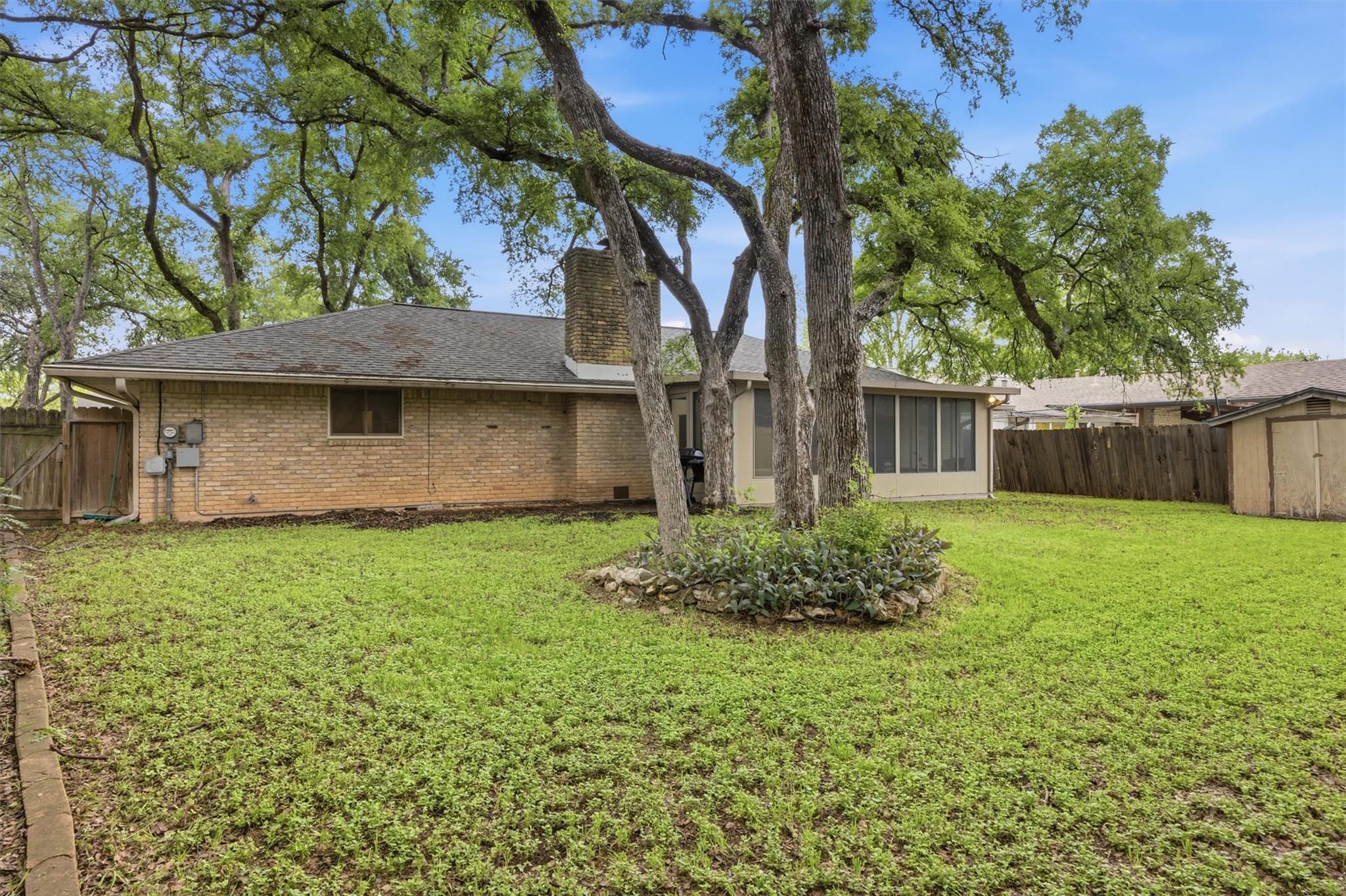 5813 Gateshead Dr, Austin, TX 78745