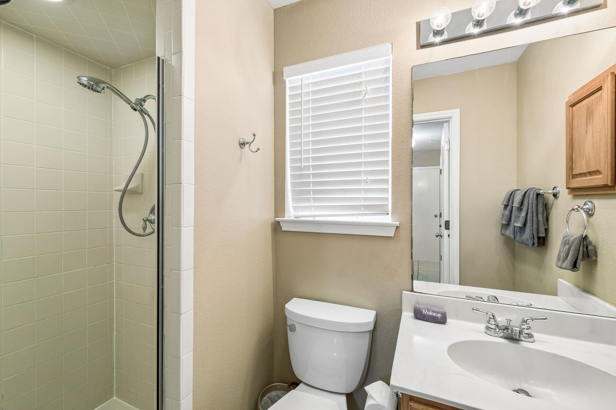 730 Mather St E # F-102, New Braunfels, TX 78130