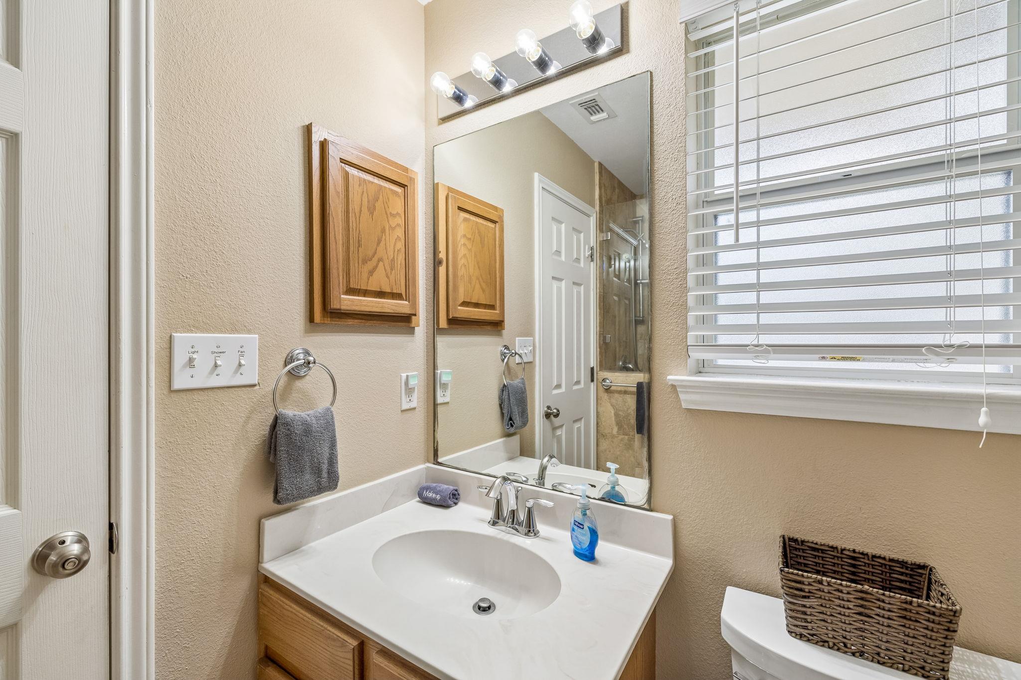 730 Mather St E # F-102, New Braunfels, TX 78130