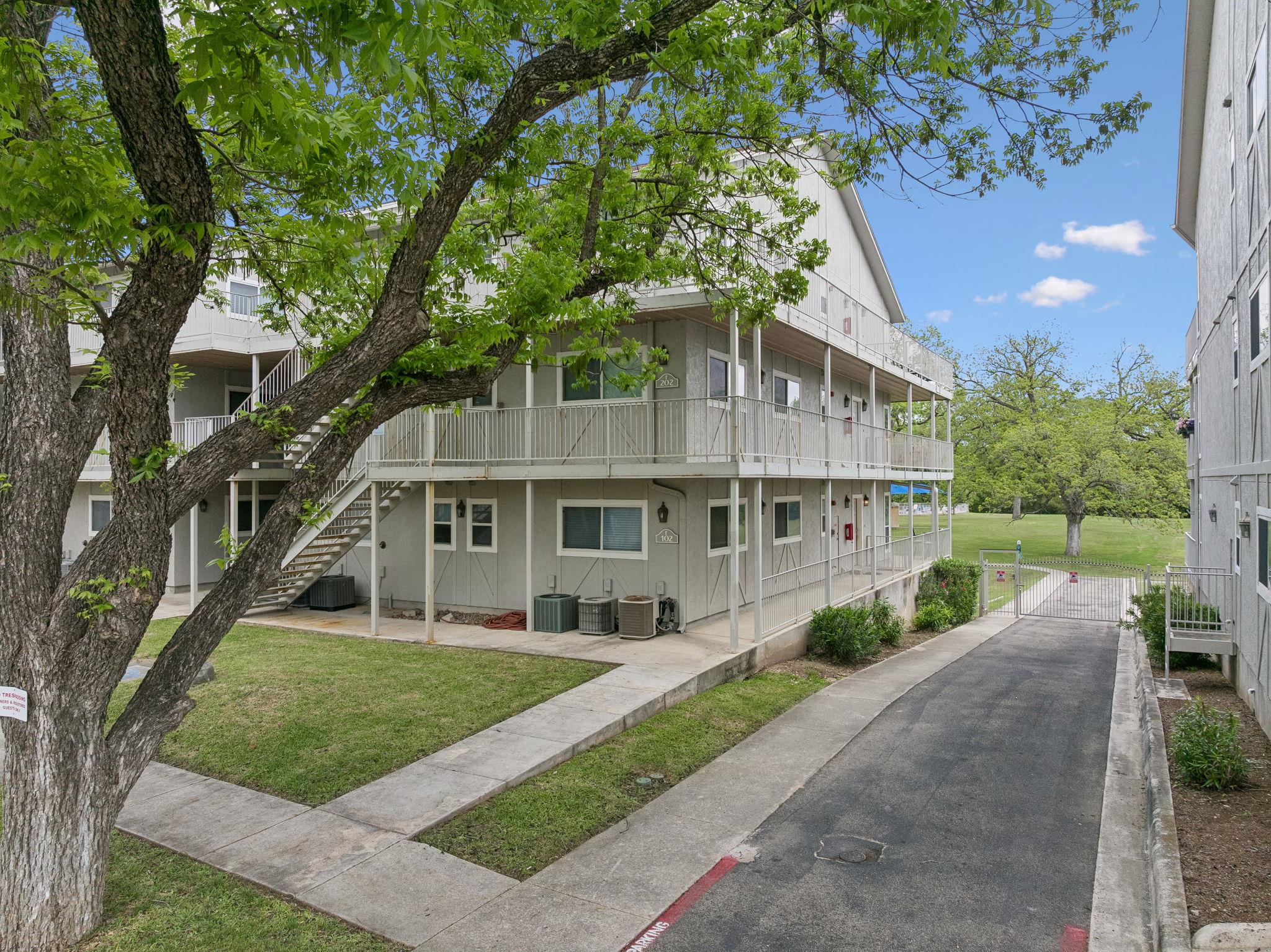 730 Mather St E # F-102, New Braunfels, TX 78130
