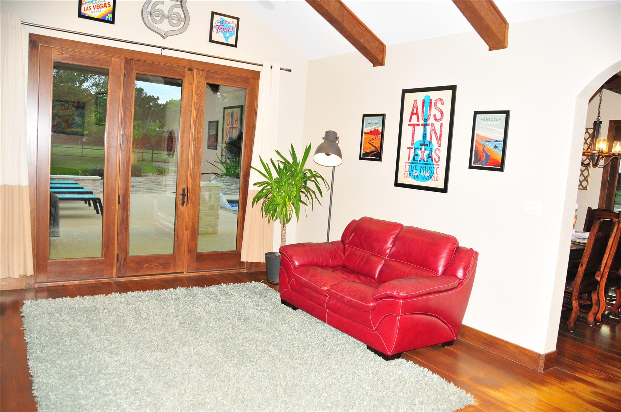 130 Saddle Ln, Liberty Hill, TX 78642