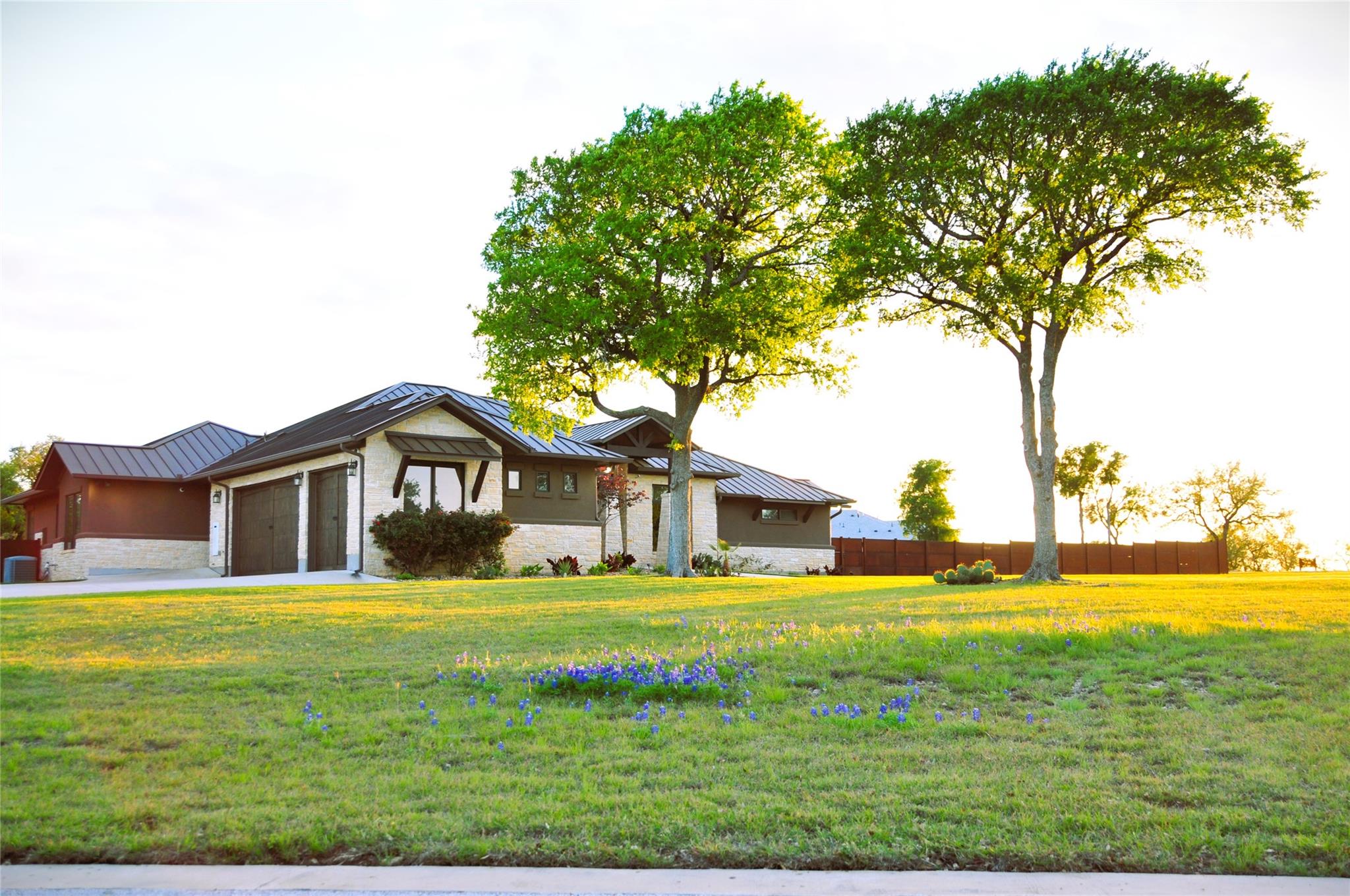 130 Saddle Ln, Liberty Hill, TX 78642