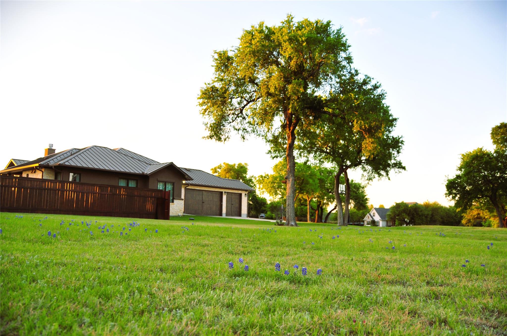 130 Saddle Ln, Liberty Hill, TX 78642