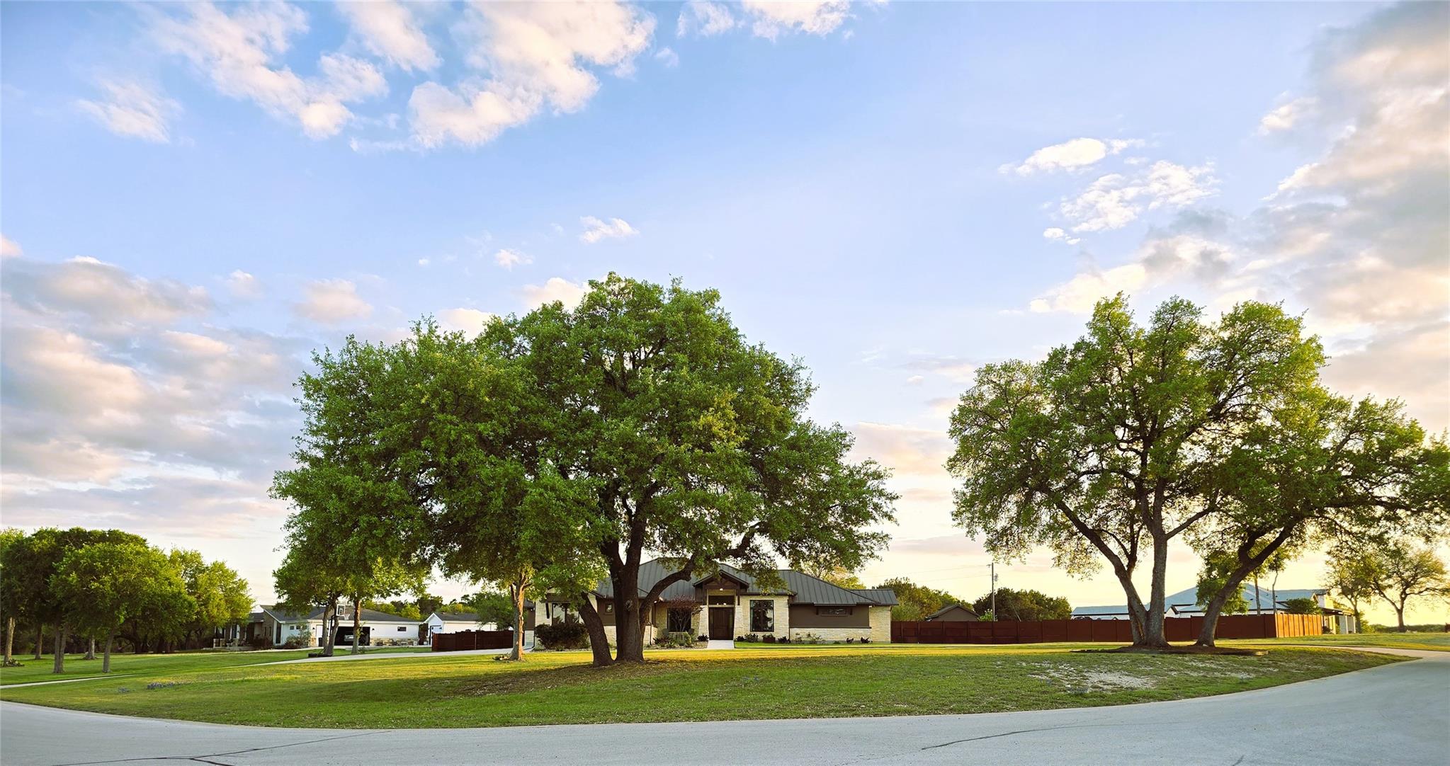 130 Saddle Ln, Liberty Hill, TX 78642