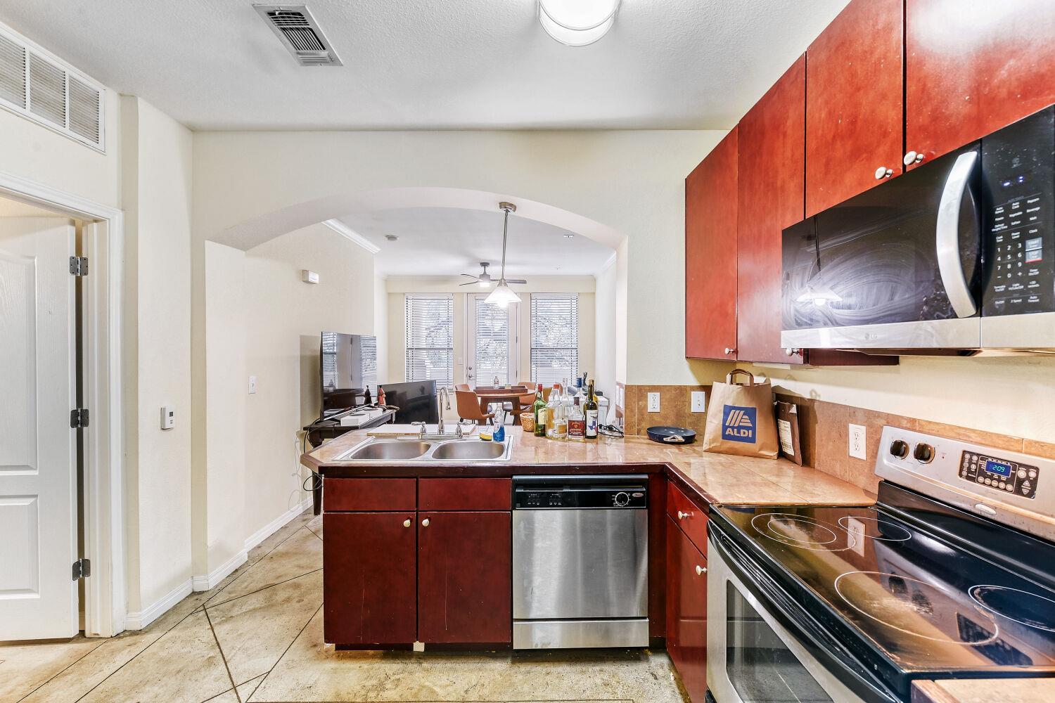 2505 San Gabriel St # 308, Austin, TX 78705