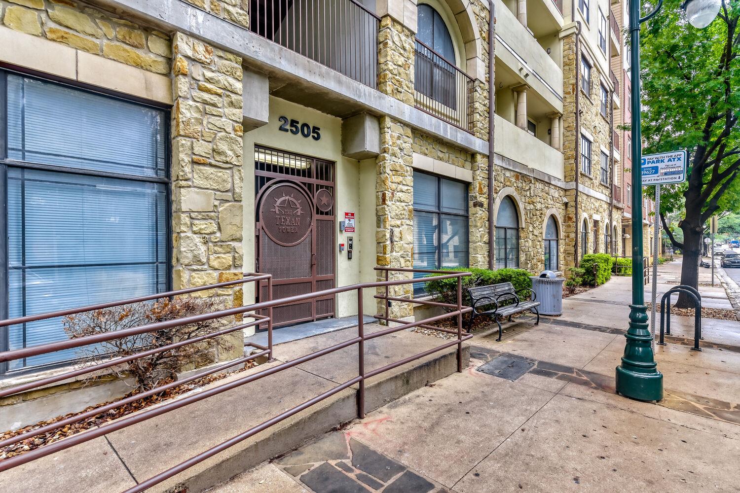 2505 San Gabriel St # 308, Austin, TX 78705