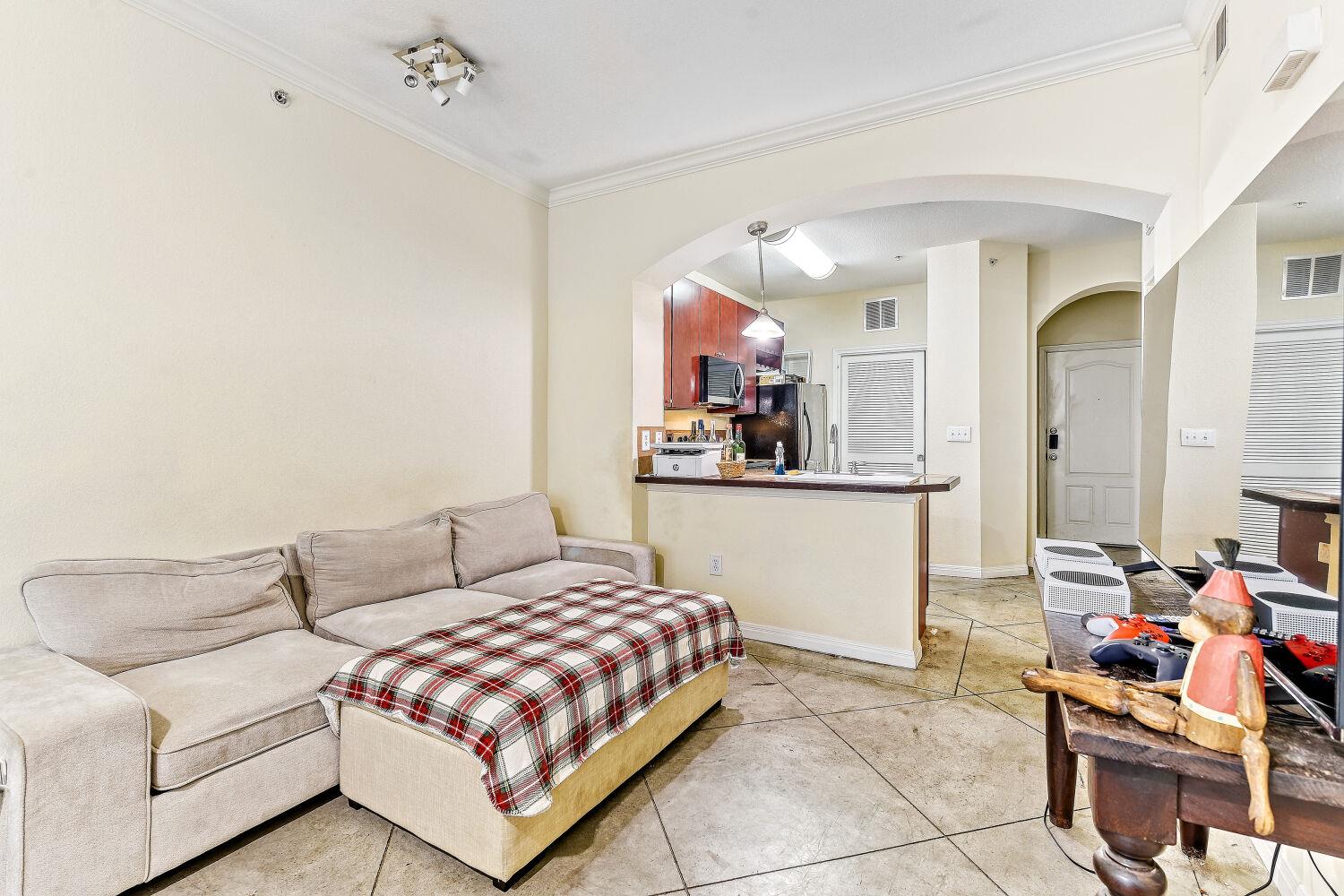 2505 San Gabriel St # 308, Austin, TX 78705