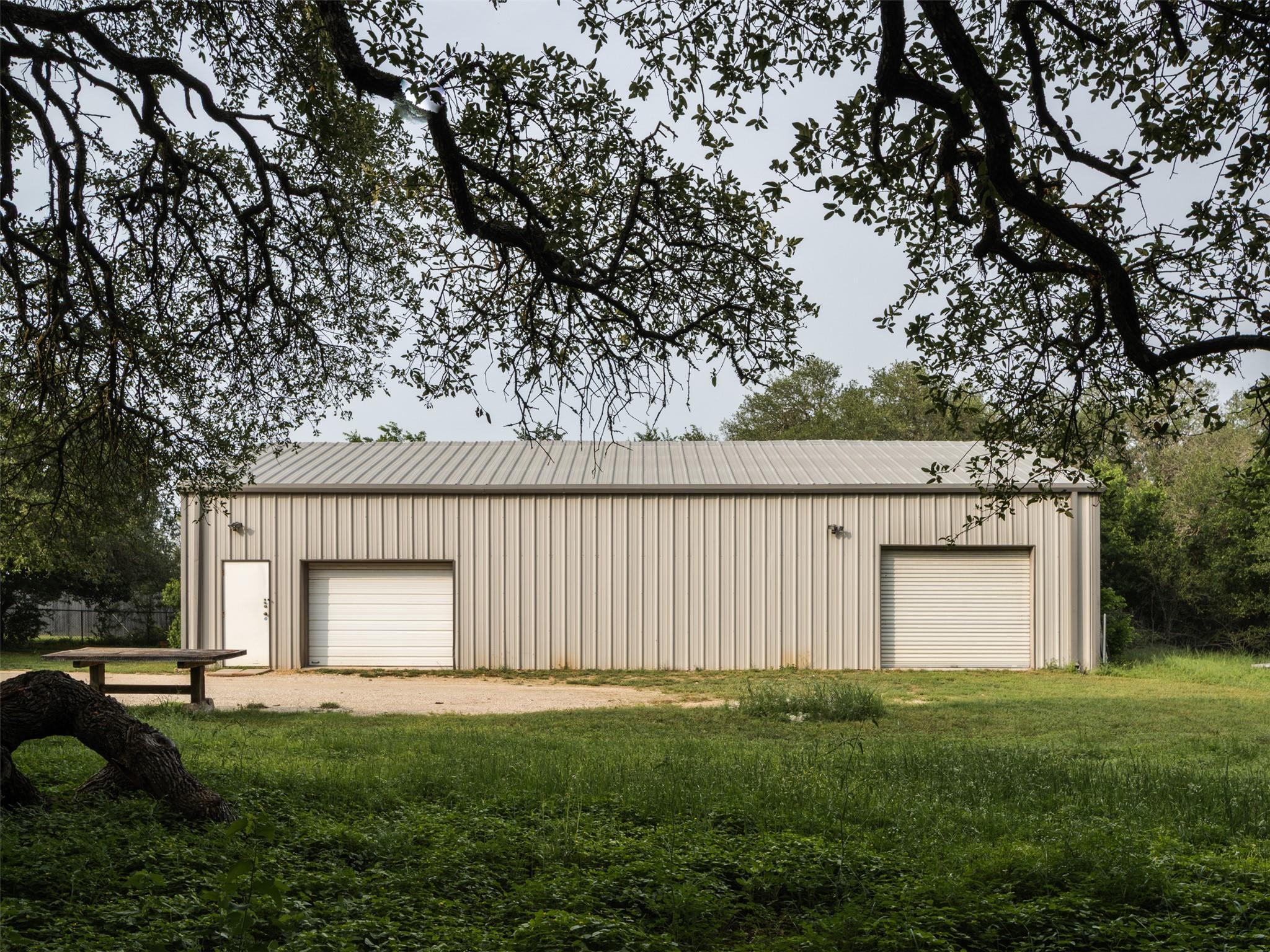191 Bonnie Dr, Dripping Springs, TX 78620