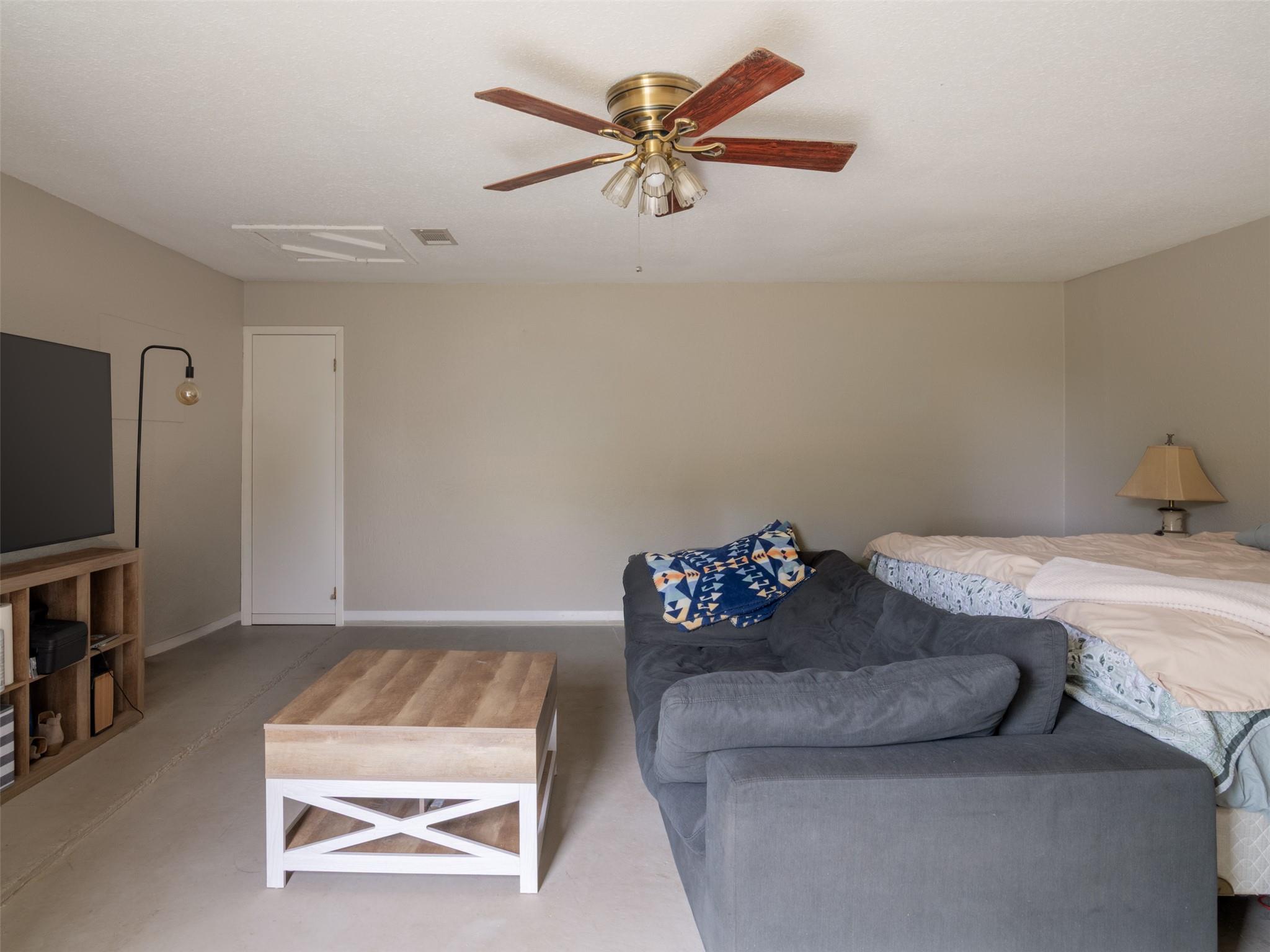 191 Bonnie Dr, Dripping Springs, TX 78620