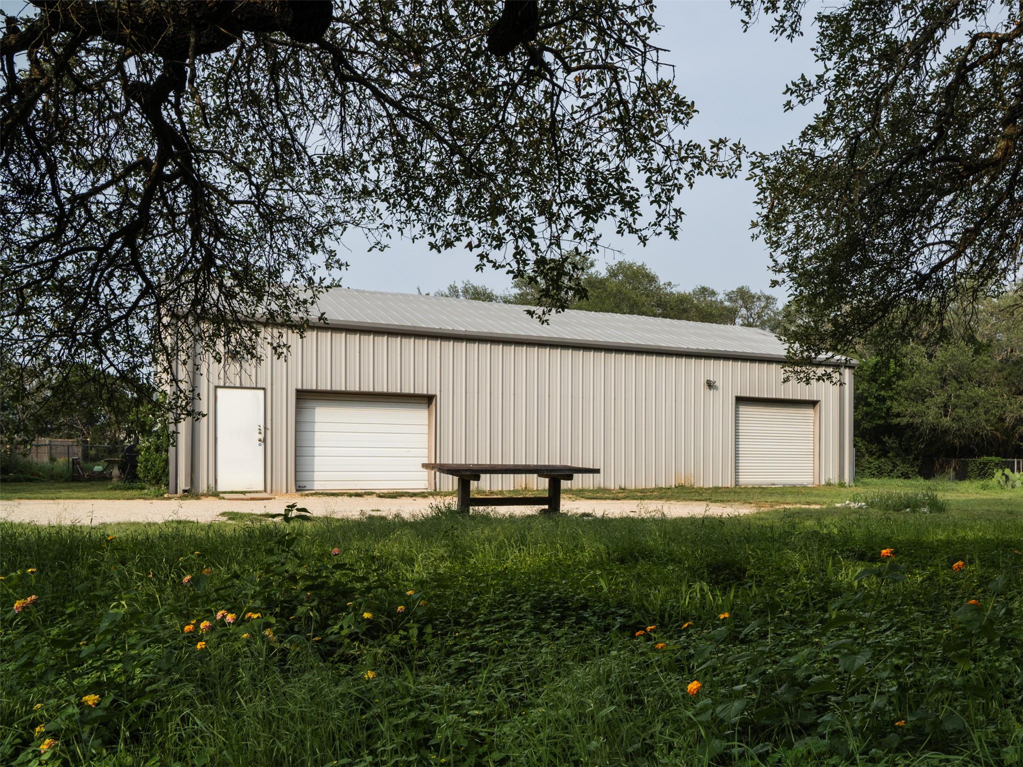 191 Bonnie Dr, Dripping Springs, TX 78620