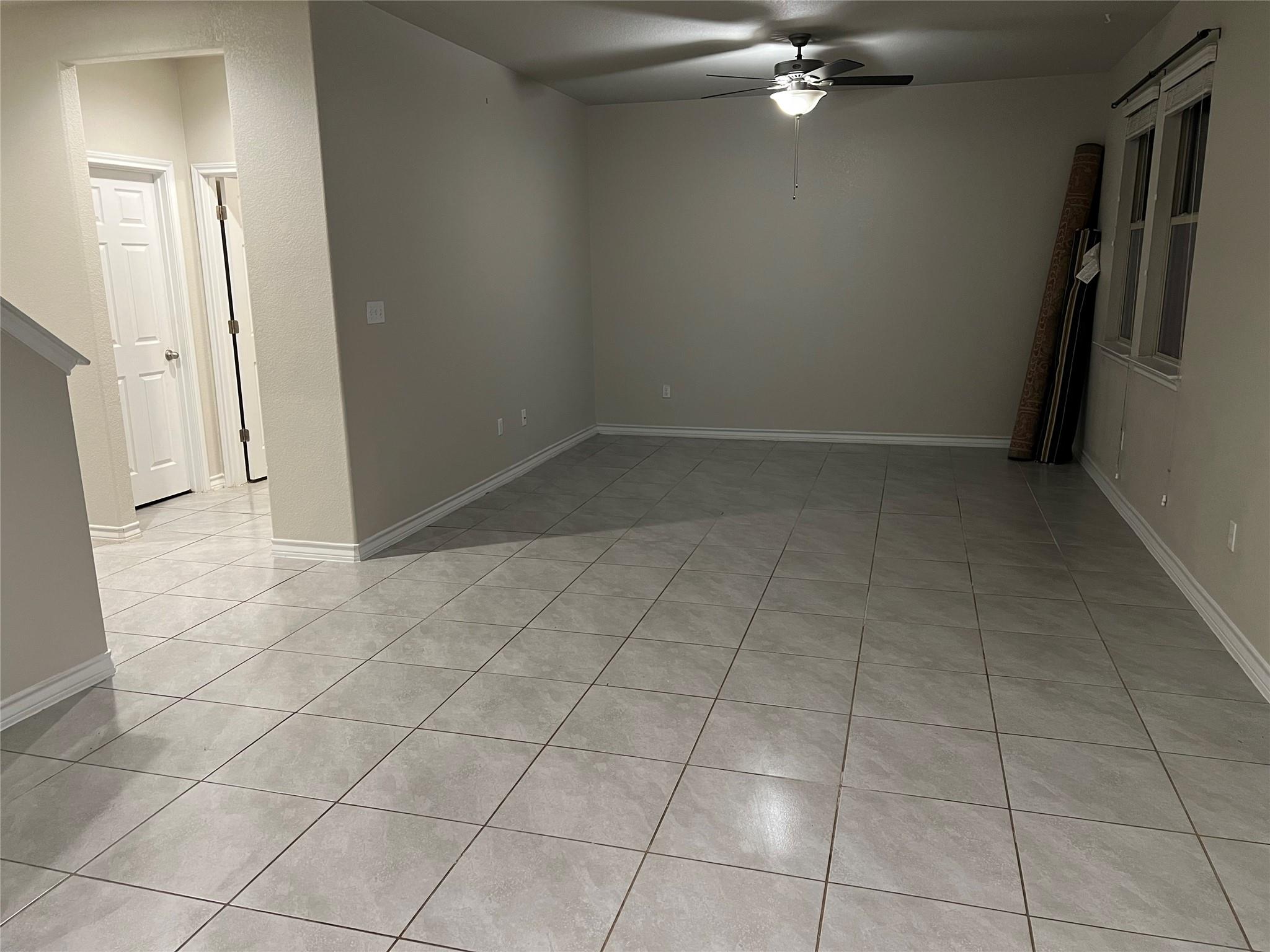 341 Mary Max Cir Cir, San Marcos, TX 78666