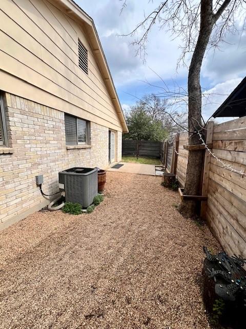 8006 Pinedale Cv, Austin, TX 78757