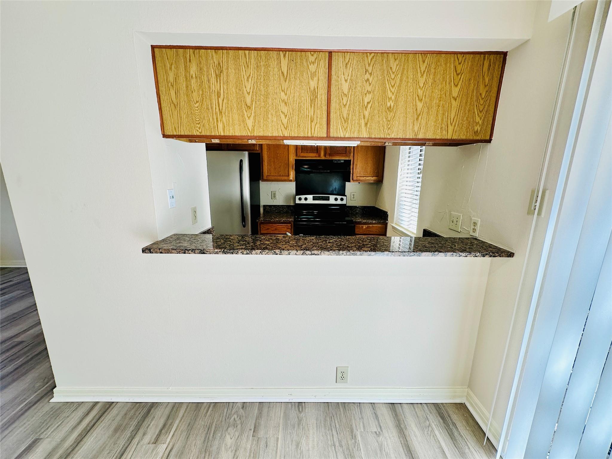 6810 Deatonhill Dr # 116, Austin, TX 78745