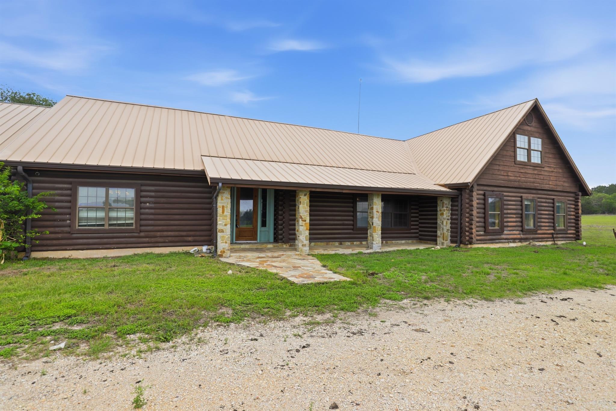 900 Union Wine Rd, New Braunfels, TX 78130