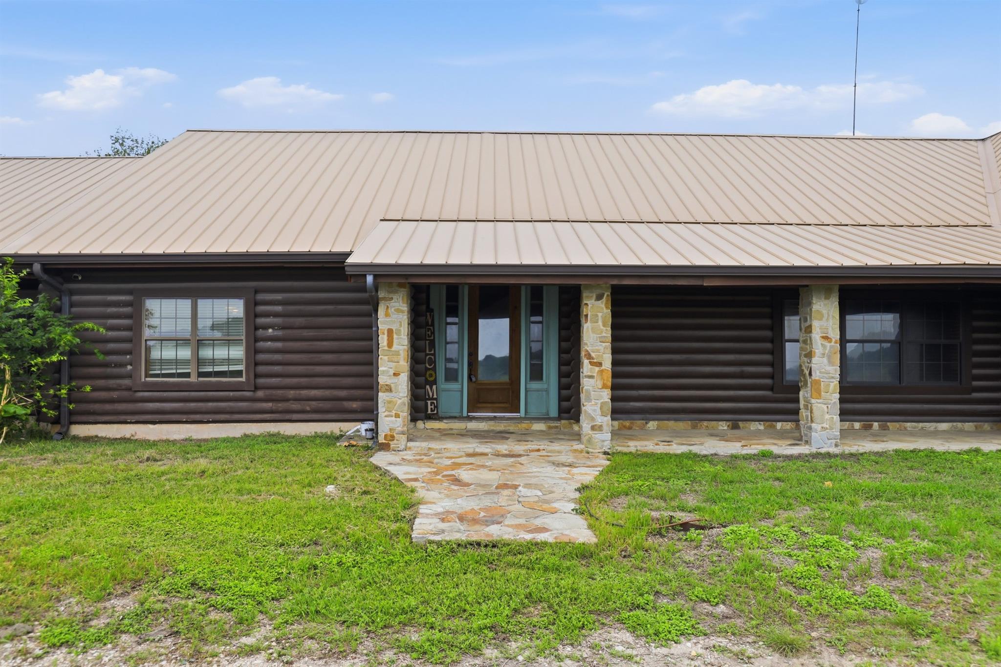 900 Union Wine Rd, New Braunfels, TX 78130